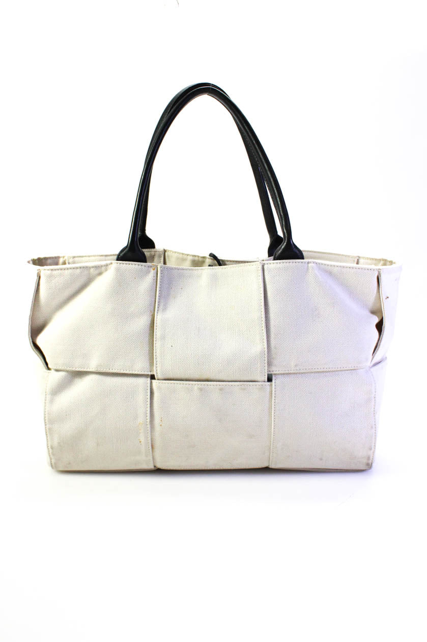Luxury Bottega Veneta Womens Double Handle Intrecciato Medium Arco Tote Handbag White