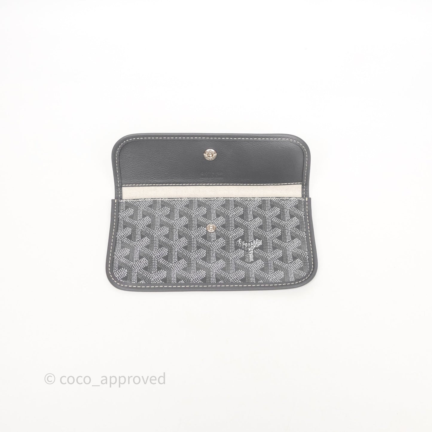 Goyard St Louis Tote PM ⁣⁣⁣⁣⁣⁣⁣⁣⁣⁣⁣⁣⁣⁣⁣⁣⁣⁣⁣⁣Grey