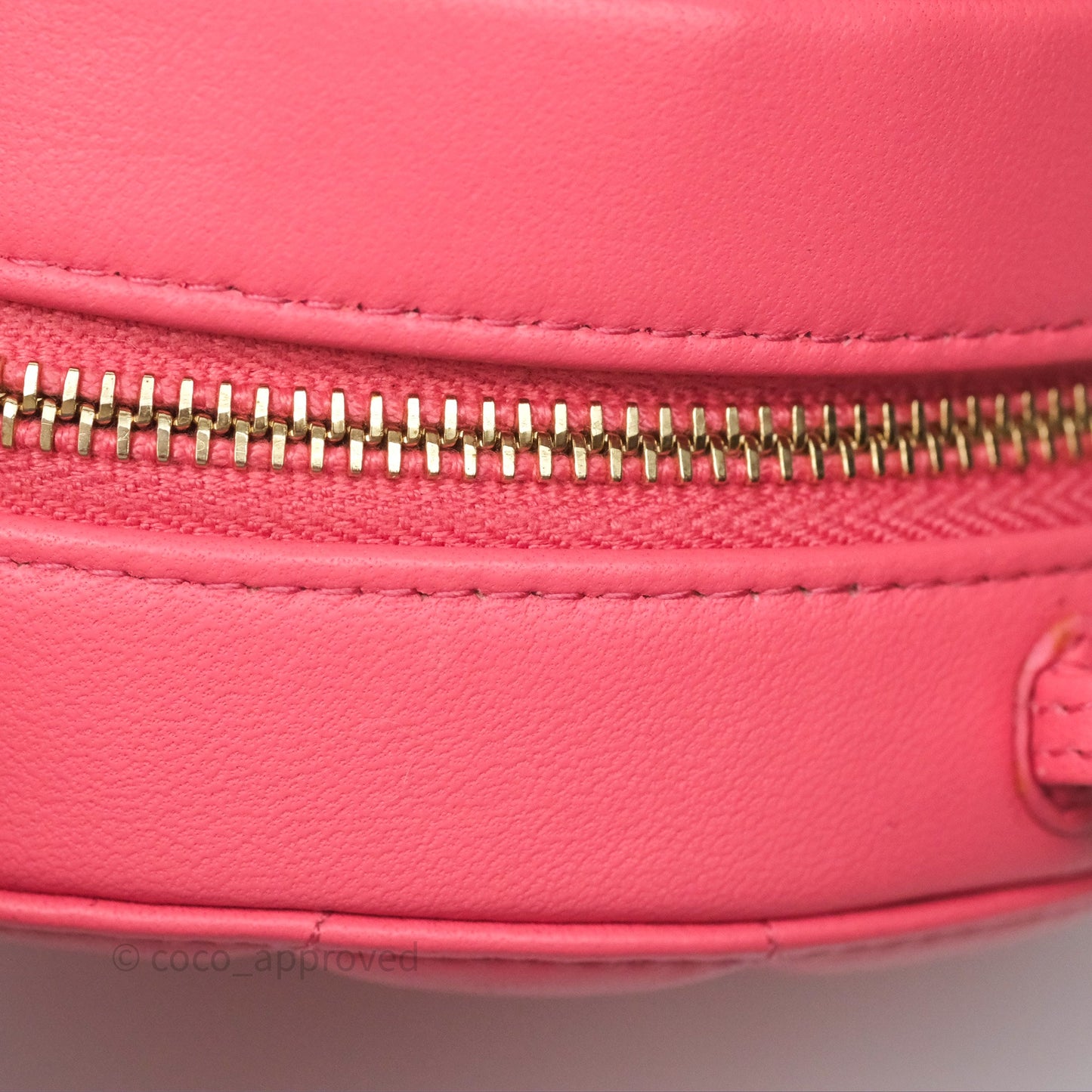 Chanel Quilted Pearl Crush Round Clutch With Chain Pink Lambskin Aged Gold Hardware