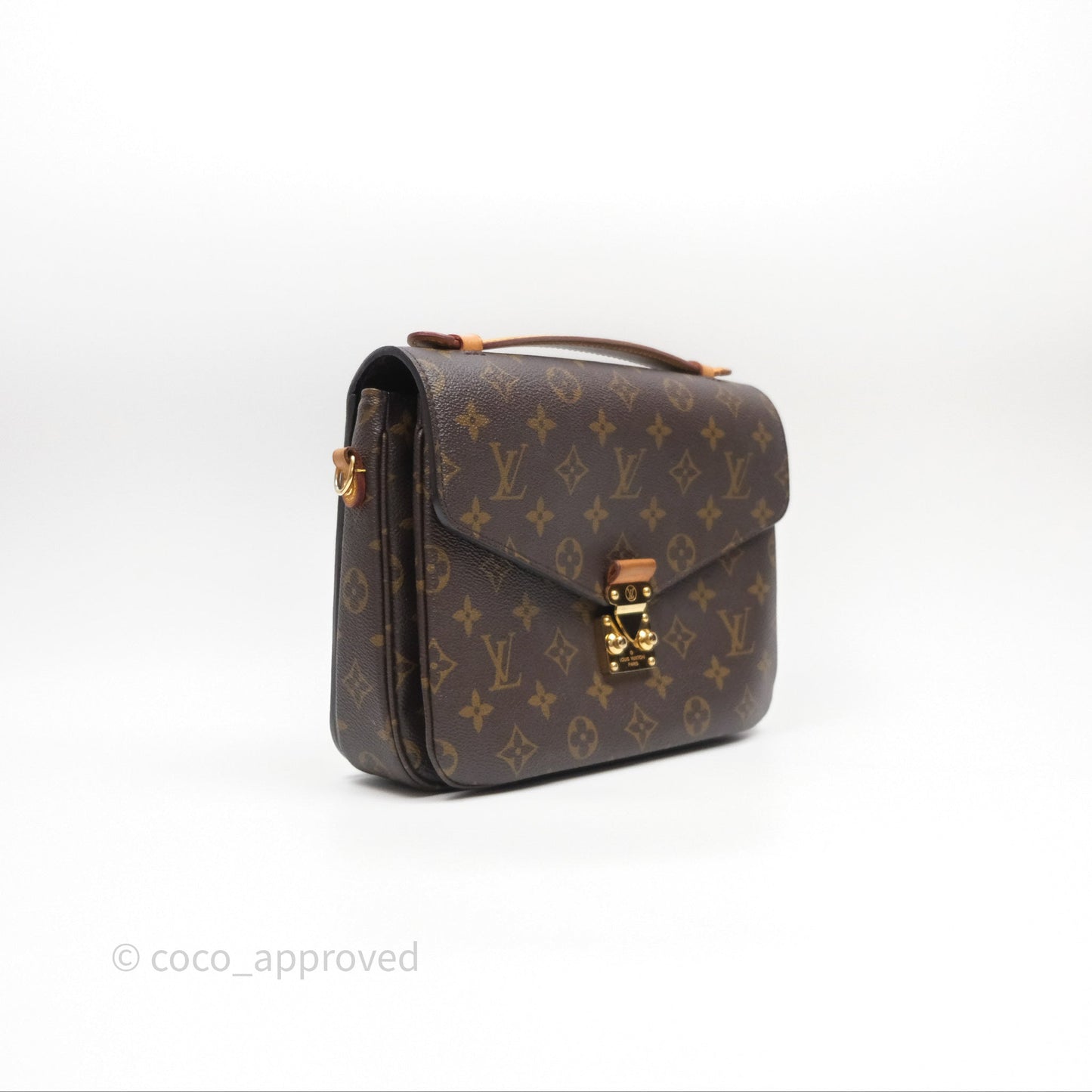 Louis Vuitton Pochette Metis Monogram Canvas