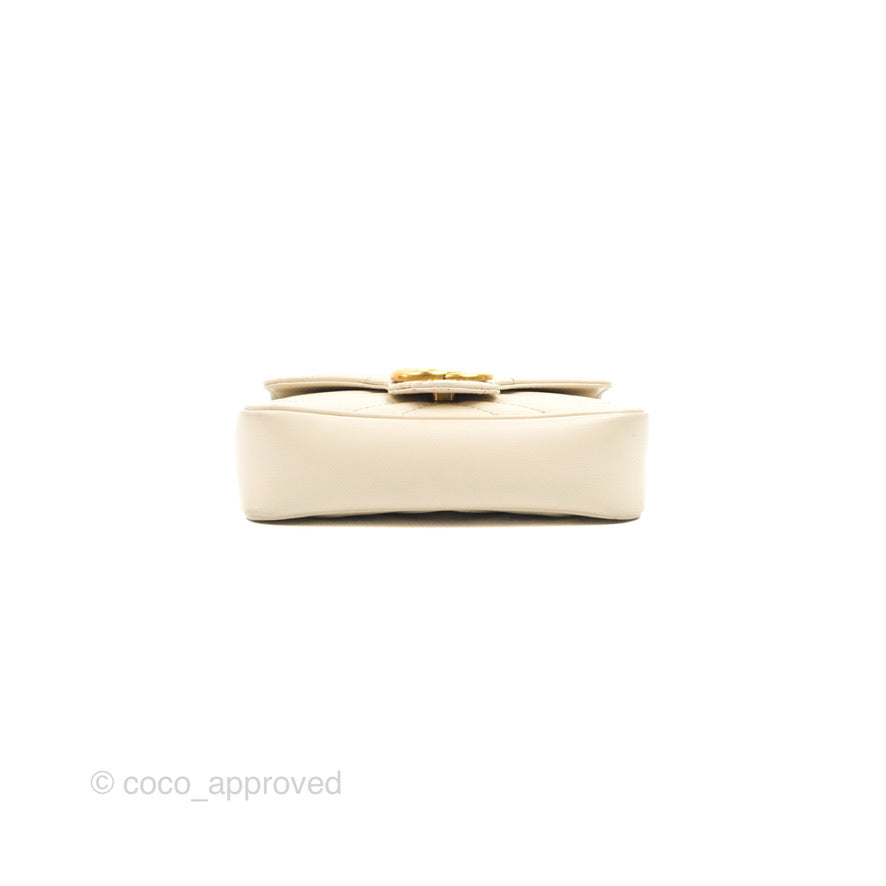 Gucci GG Marmont Matelassé Leather Super Mini Bag Ivory
