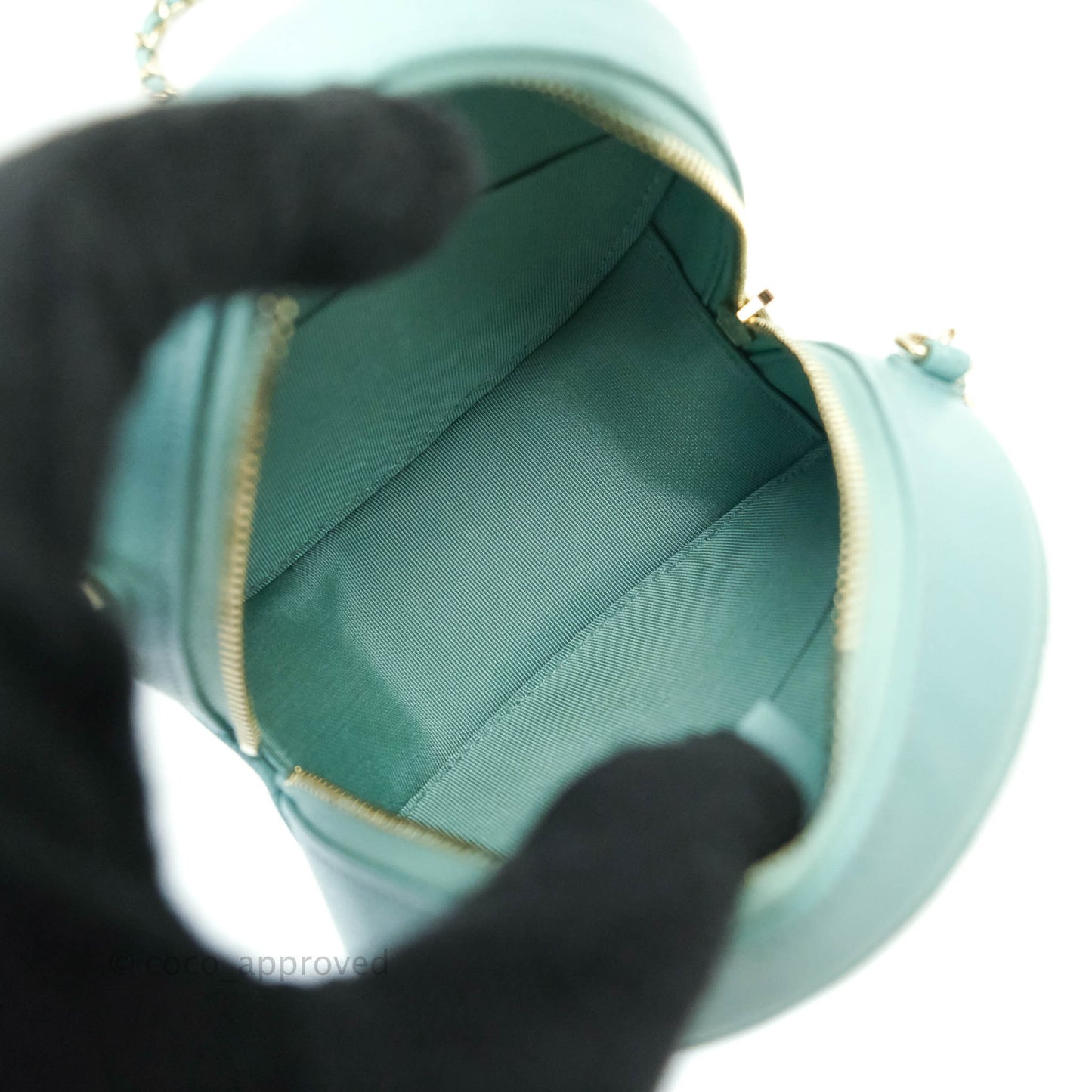 Chanel Classic Quilted Round Clutch With Chain Tiffany Blue Caviar Gold Hardware