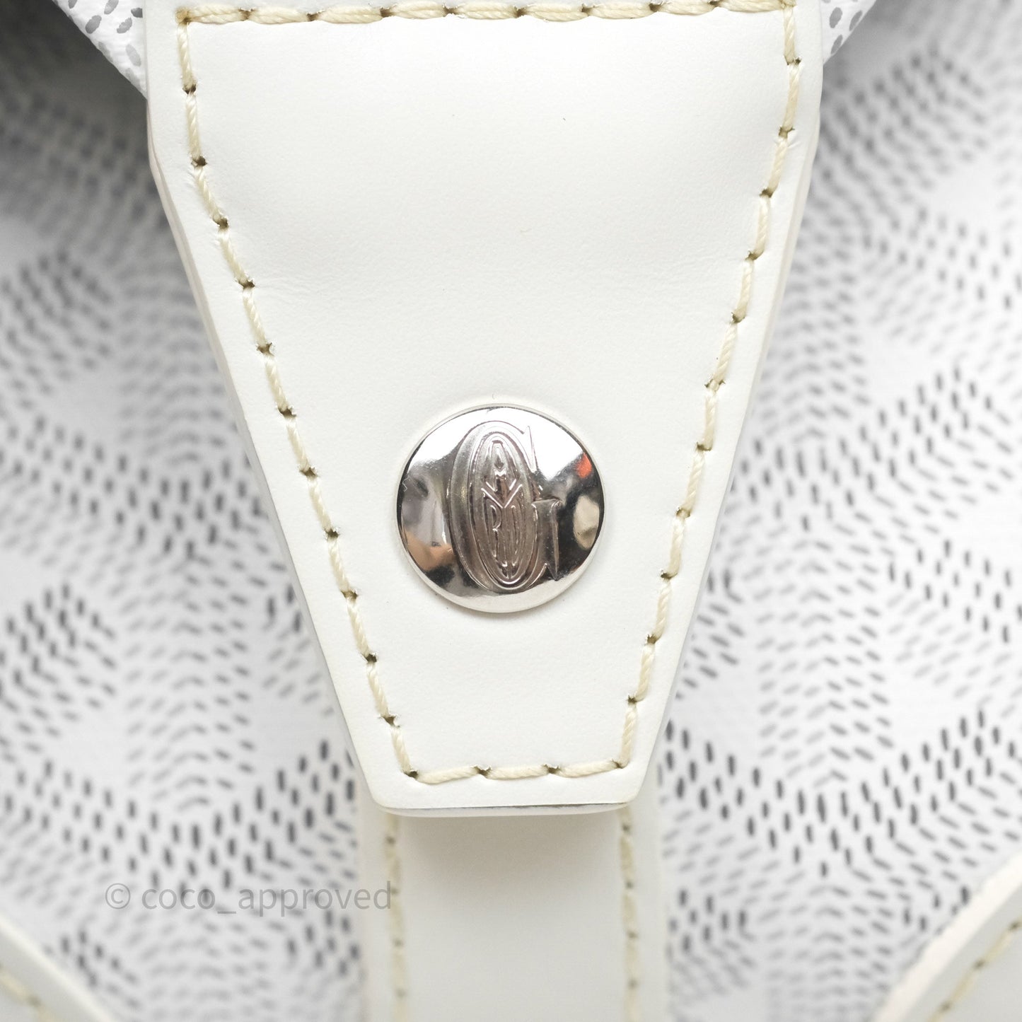 Goyard Bowling 25 Toiletry Bag White Goyardine Canvas