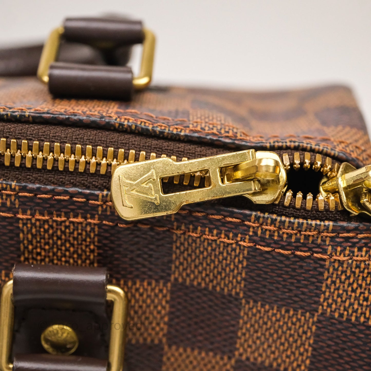 Louis Vuitton Speedy 25 Damier Canvas Gold Hardware