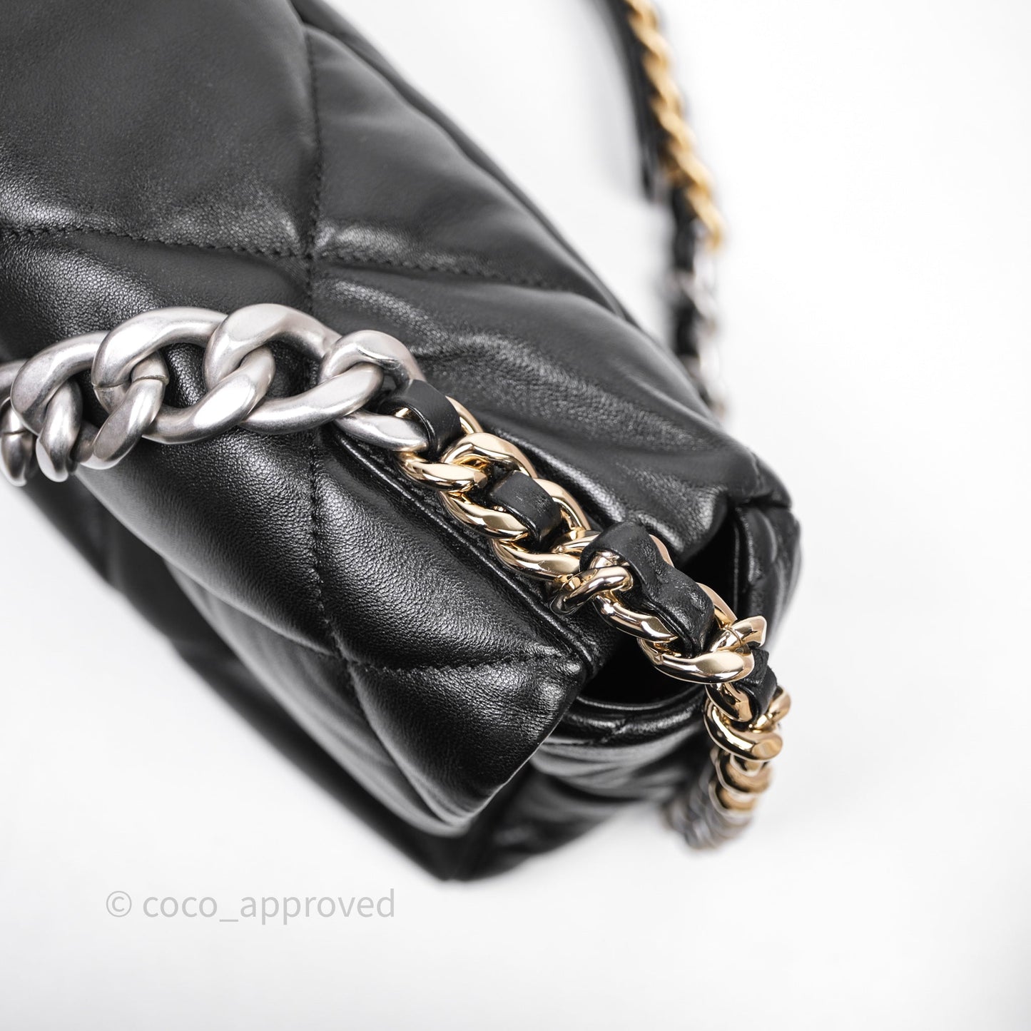 Chanel 19 Medium Black Mixed Hardware