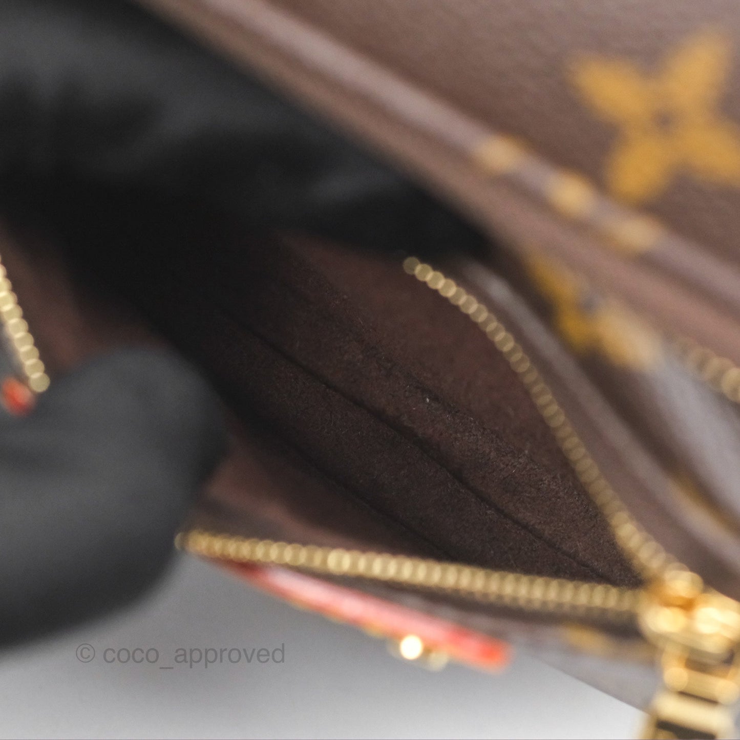 Louis Vitton Mini Bumbag in Monogram Canvas