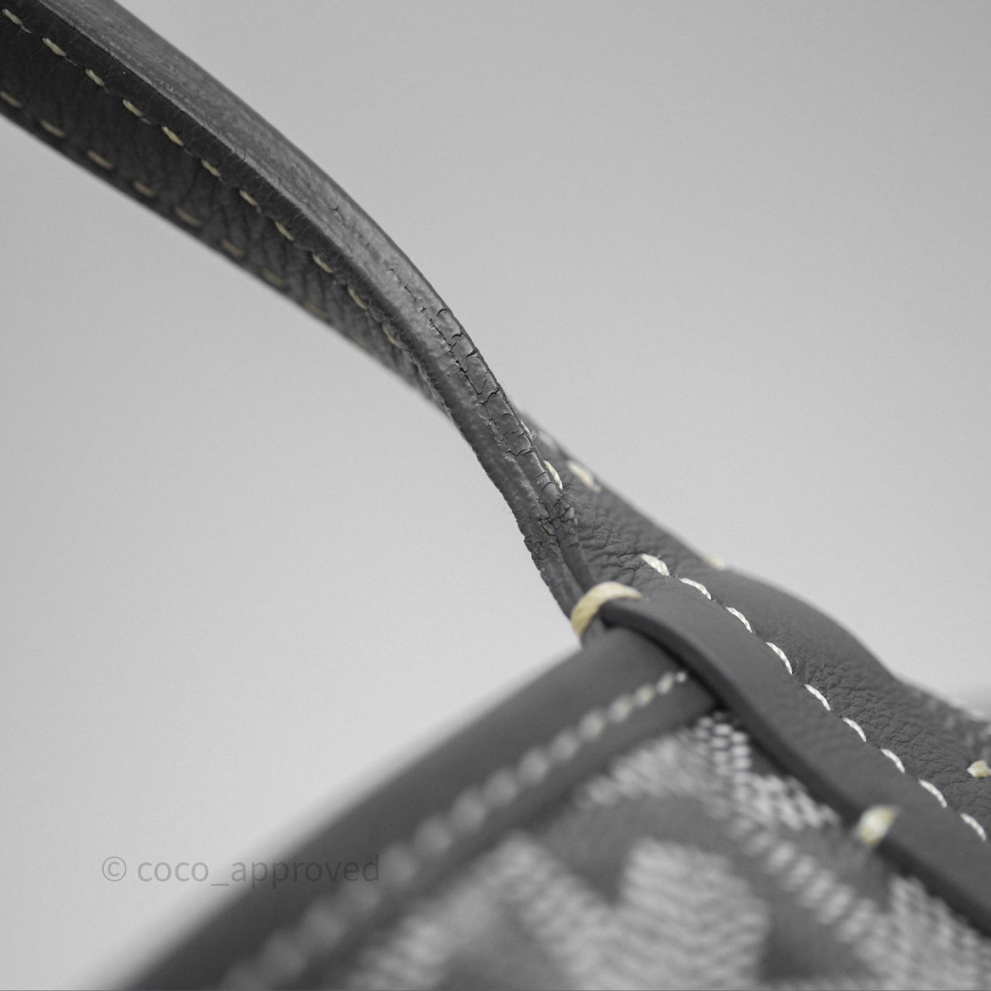 Goyard St Louis Tote PM ⁣⁣⁣⁣⁣⁣⁣⁣⁣⁣⁣⁣⁣⁣⁣⁣⁣⁣⁣⁣Grey