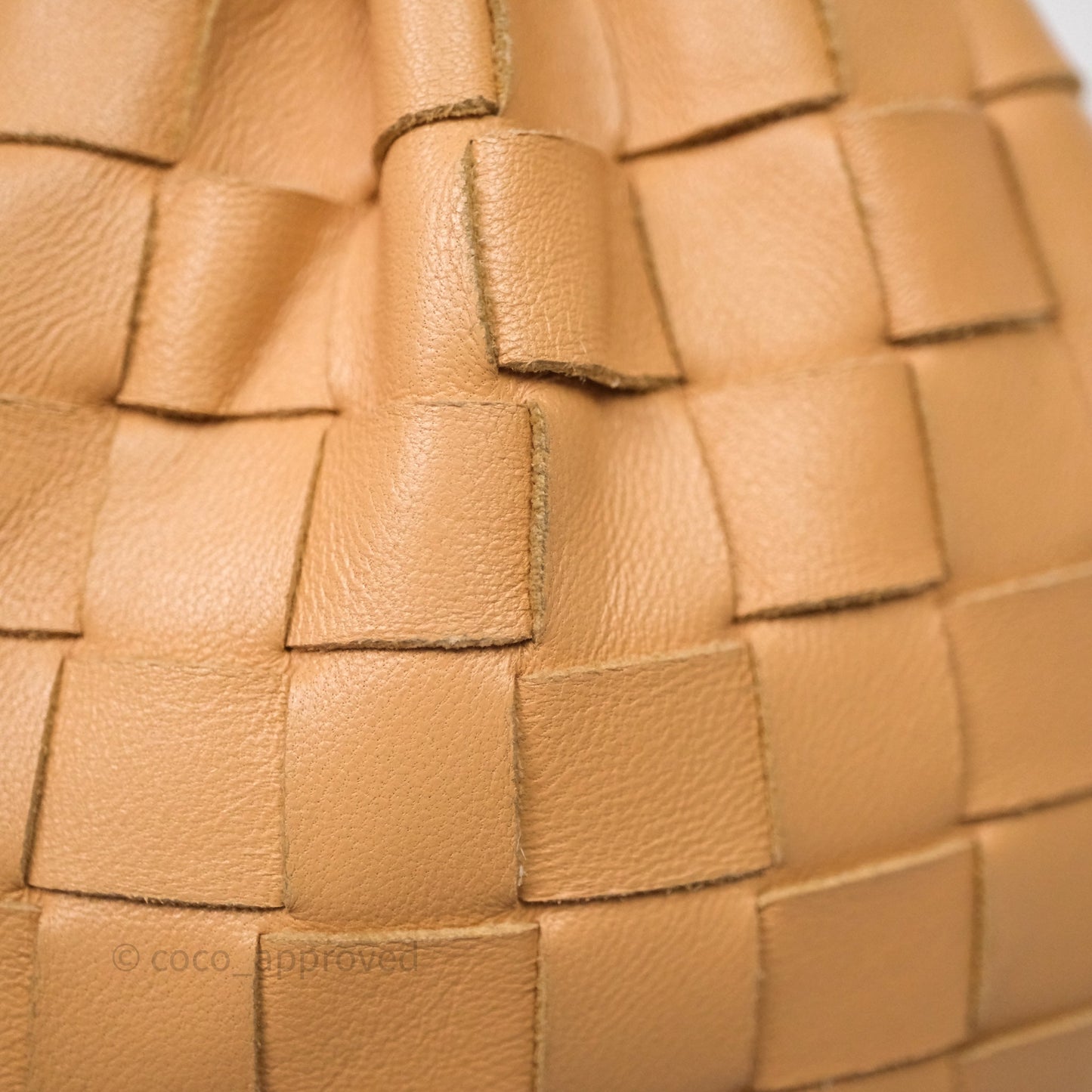Bottega Veneta Mini Jodie Bag Intrecciato Beige Lambskin