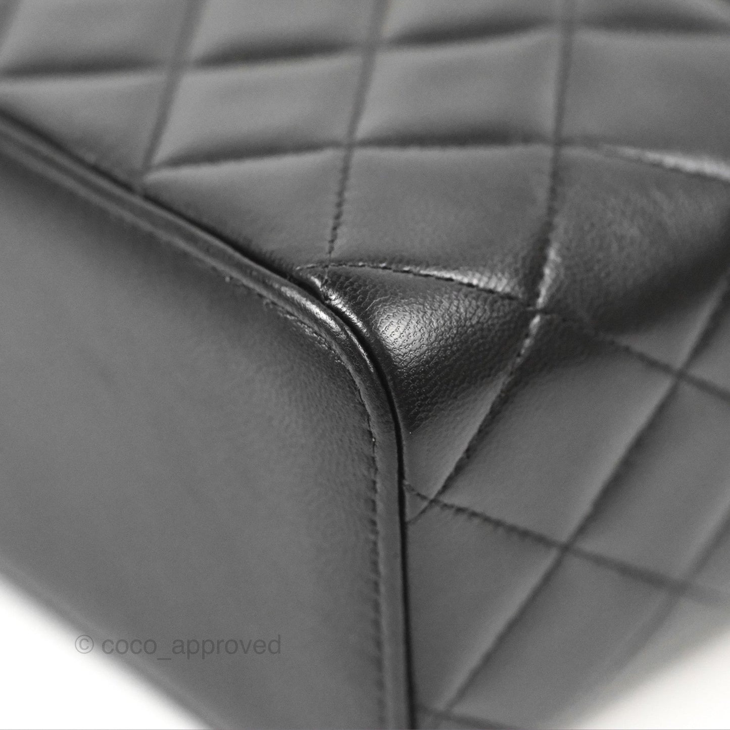 Chanel Vanity With Chain Black Goatskin Aged Gold Hardware