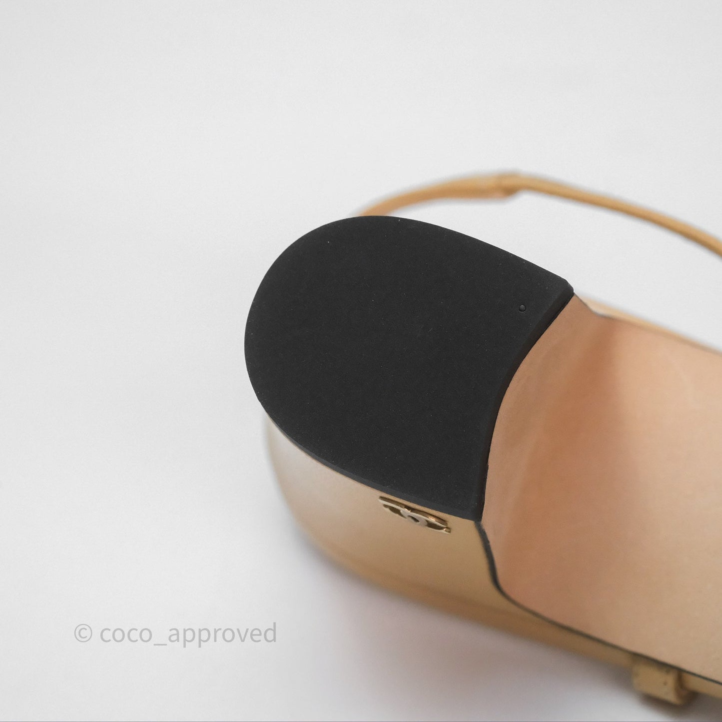 Chanel Classic Slingback Beige Black Leather Size 38
