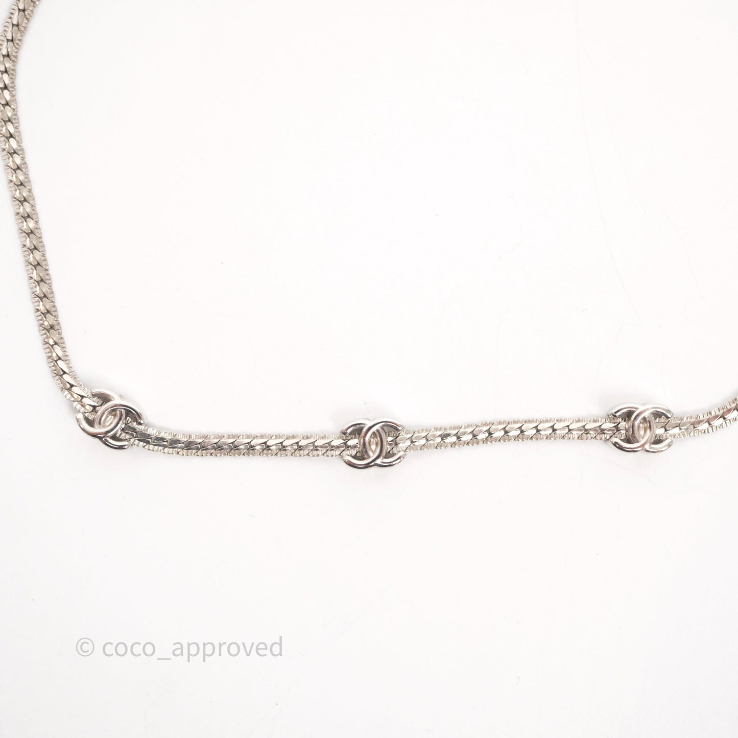 Chanel Five CC Choker Silve Tone 25V