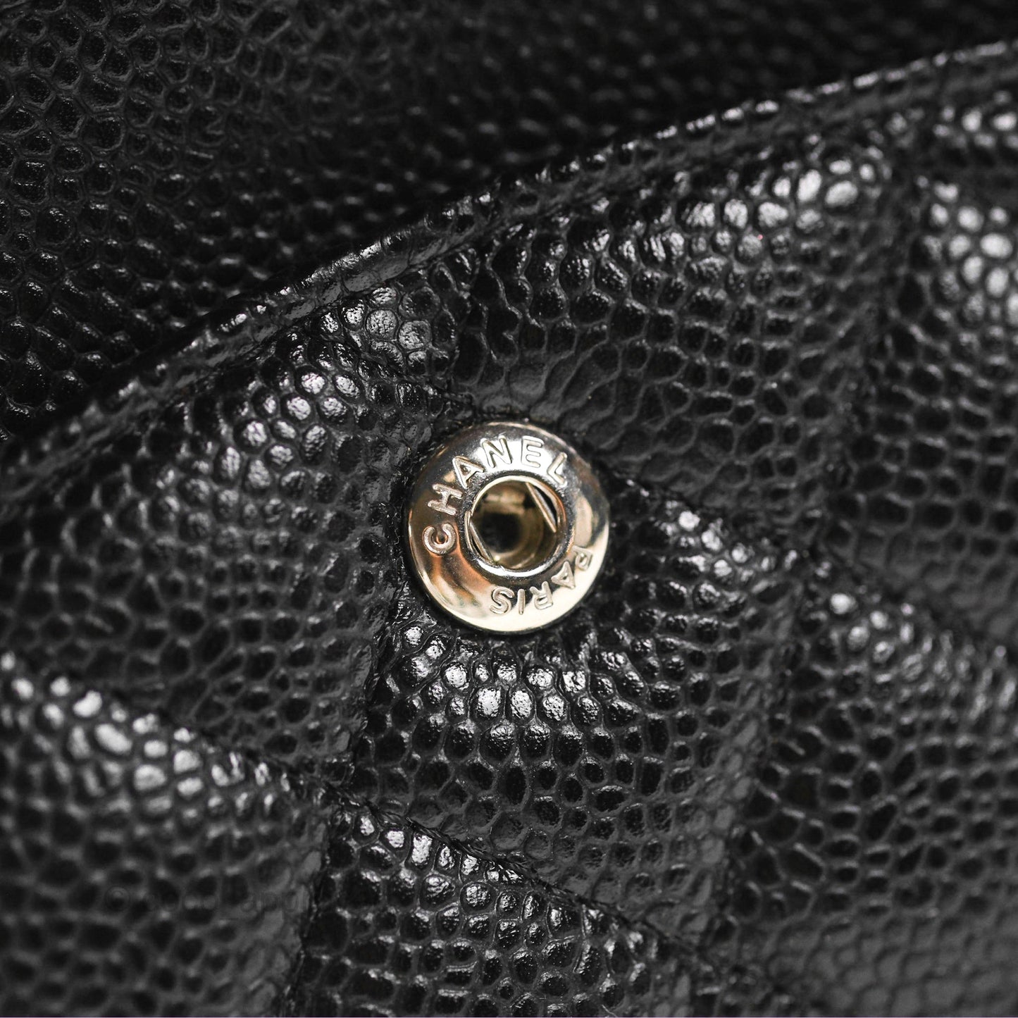 Chanel Classic M/L Medium Flap Quilted Black Caviar Silver Hardware