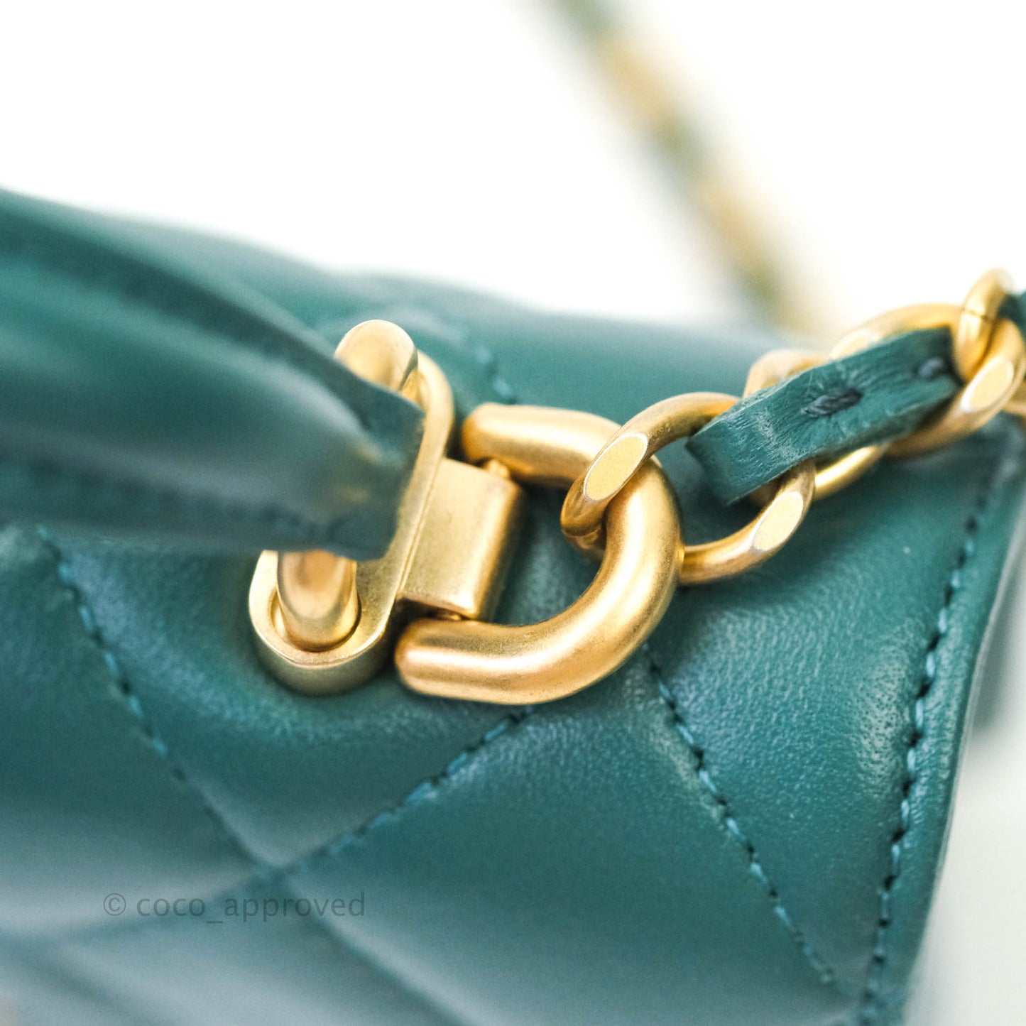 Chanel Flap Coin Purse With Chain Green Lambskin Aged Gold Hardware