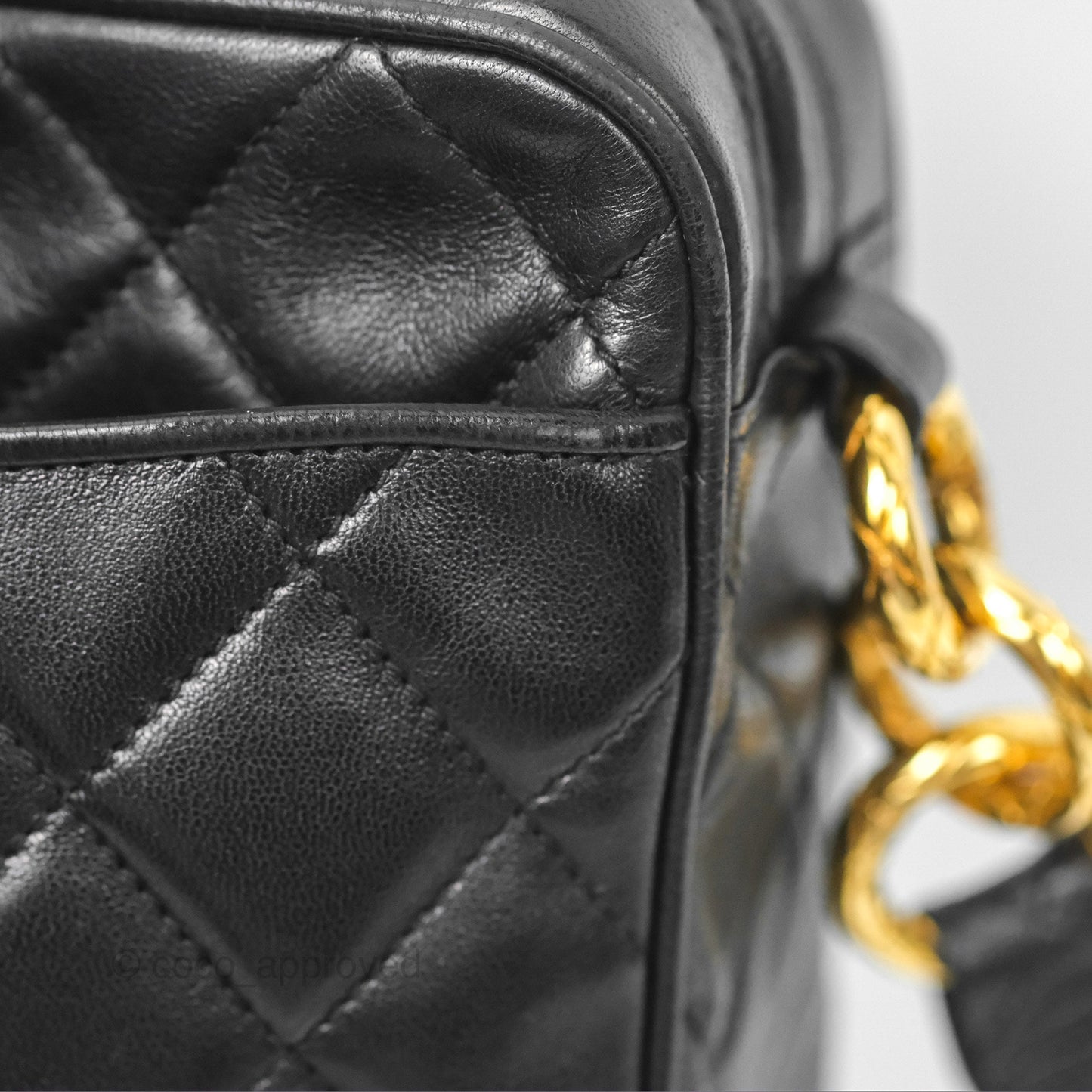 Chanel Vintage Quilted Shoulder Bag Black Lambskin Gold Hardware
