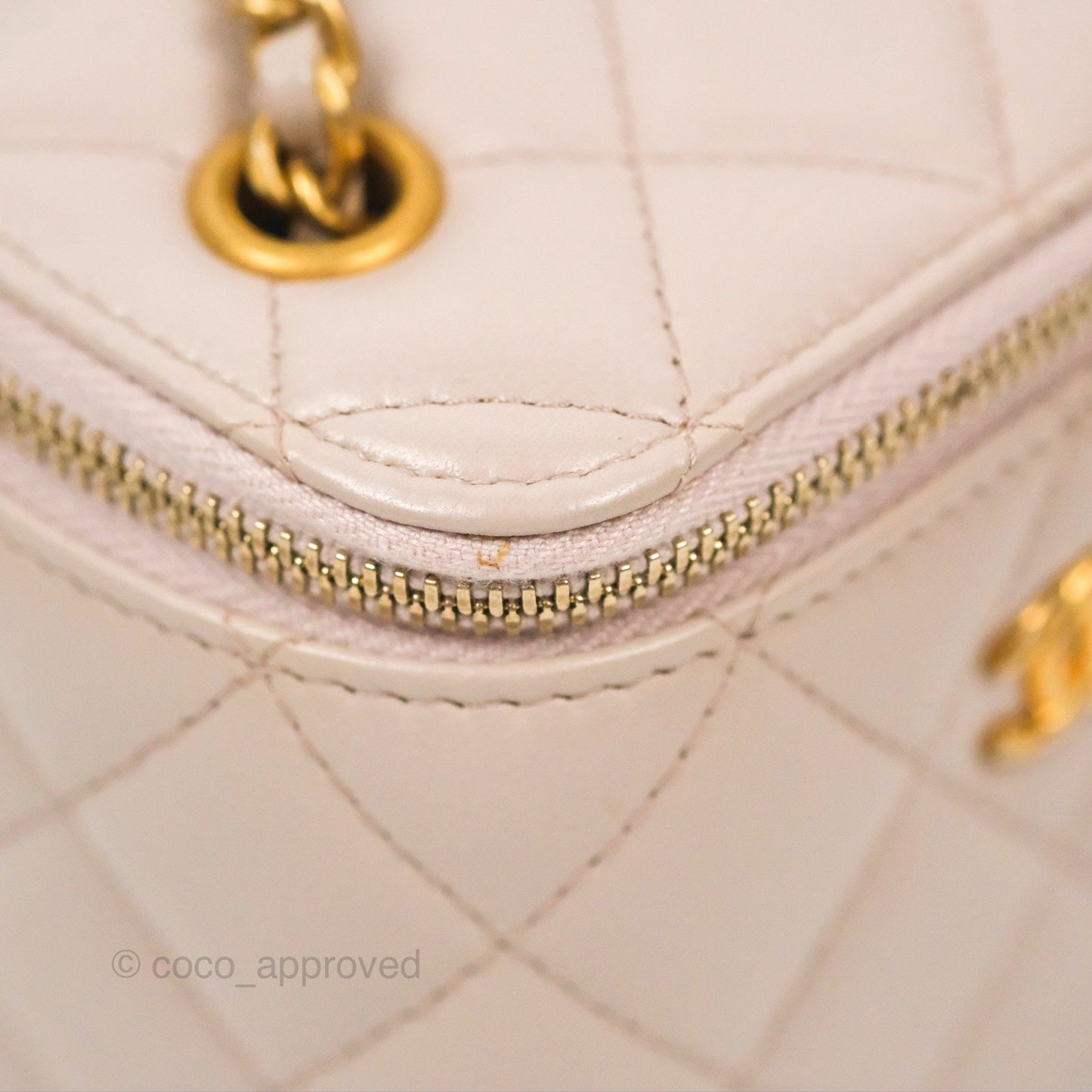 Chanel Classic Pearl Crush Mini Vanity With Chain Lilac Pink Lambskin Aged Gold Hardware