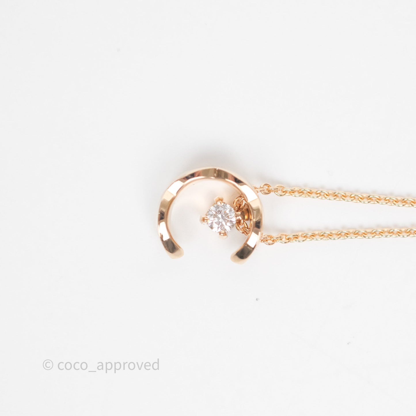 Chanel Coco Necklace Diamonds Beige Gold
