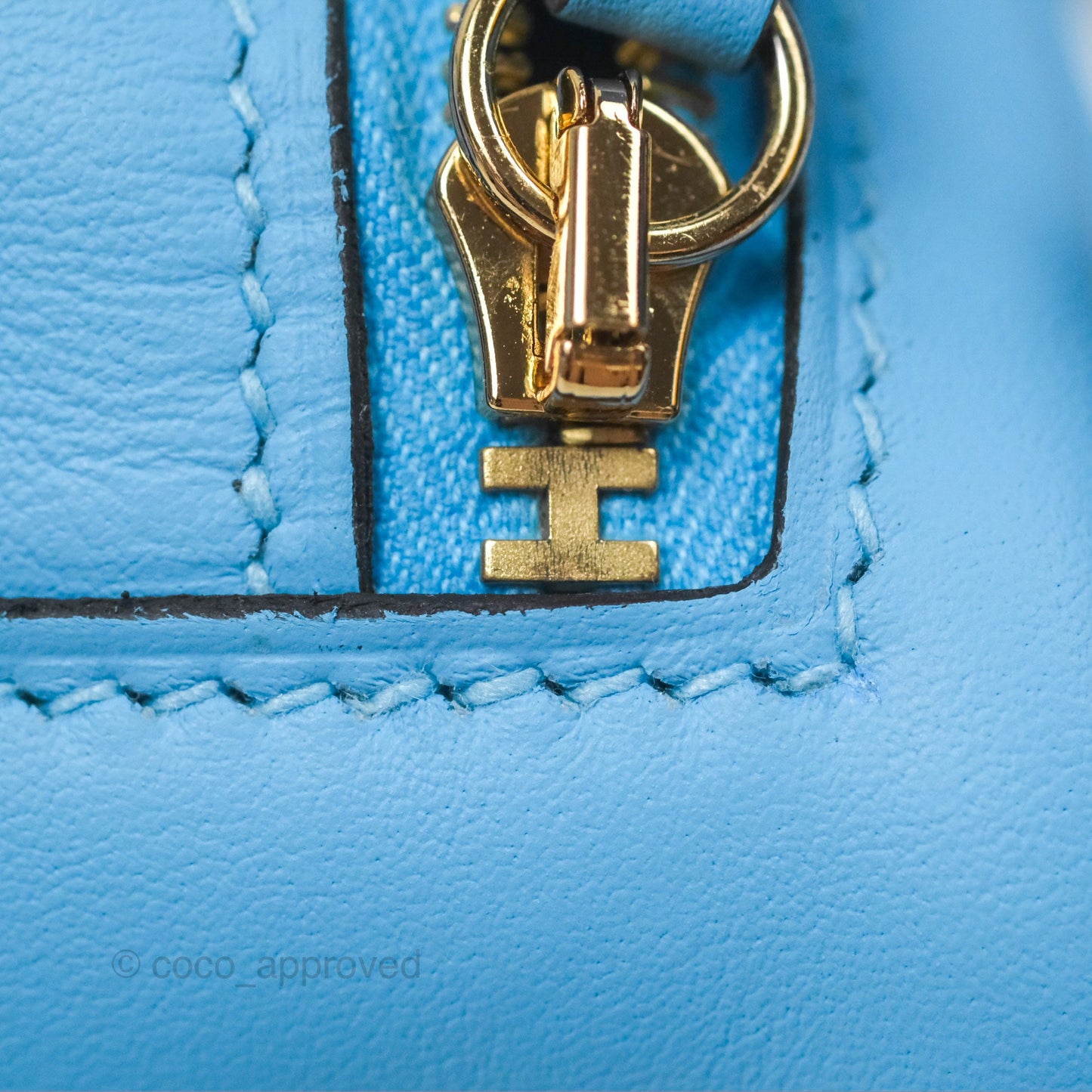 Hermès Mini Lindy 20 Celeste Swift Gold Hardware