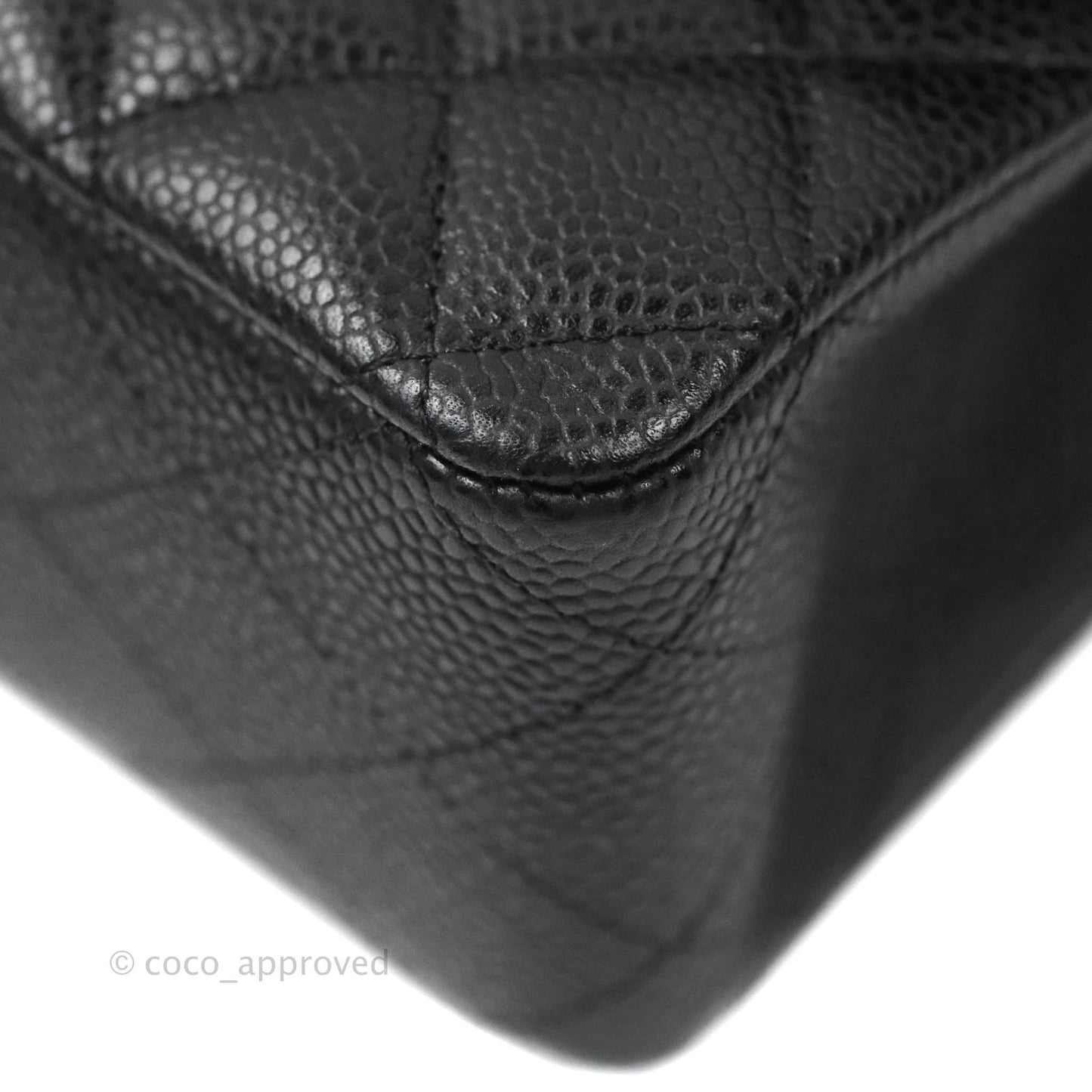 Chanel Quilted M/L Medium Double Flap Black Caviar Gold Hardware