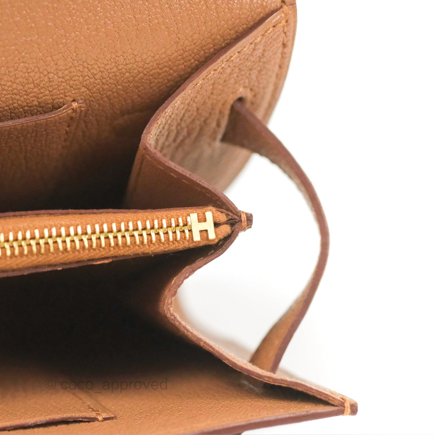 Hermès Kelly To Go Wallet Quebracho Chevre Mysore Gold Hardware