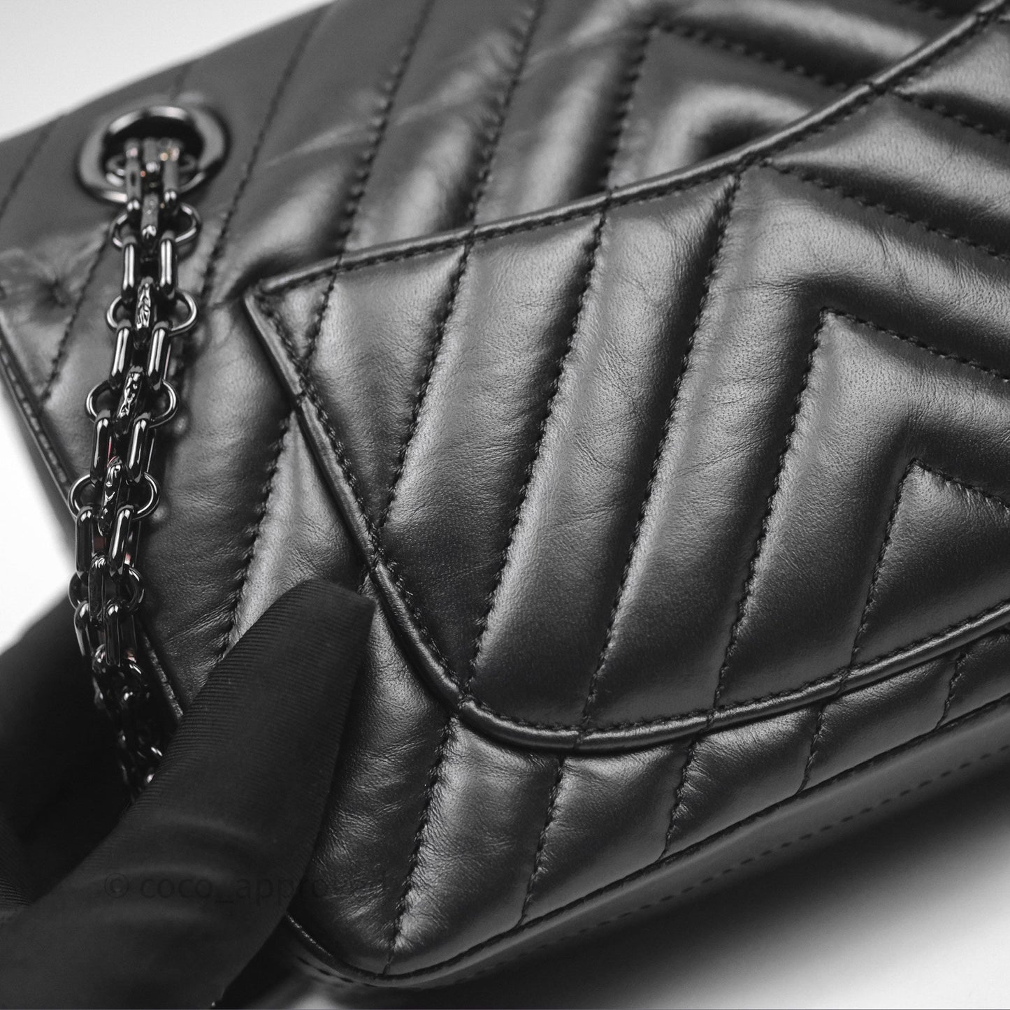 Chanel Mini Reissue 224 So Black Chevron Calfskin