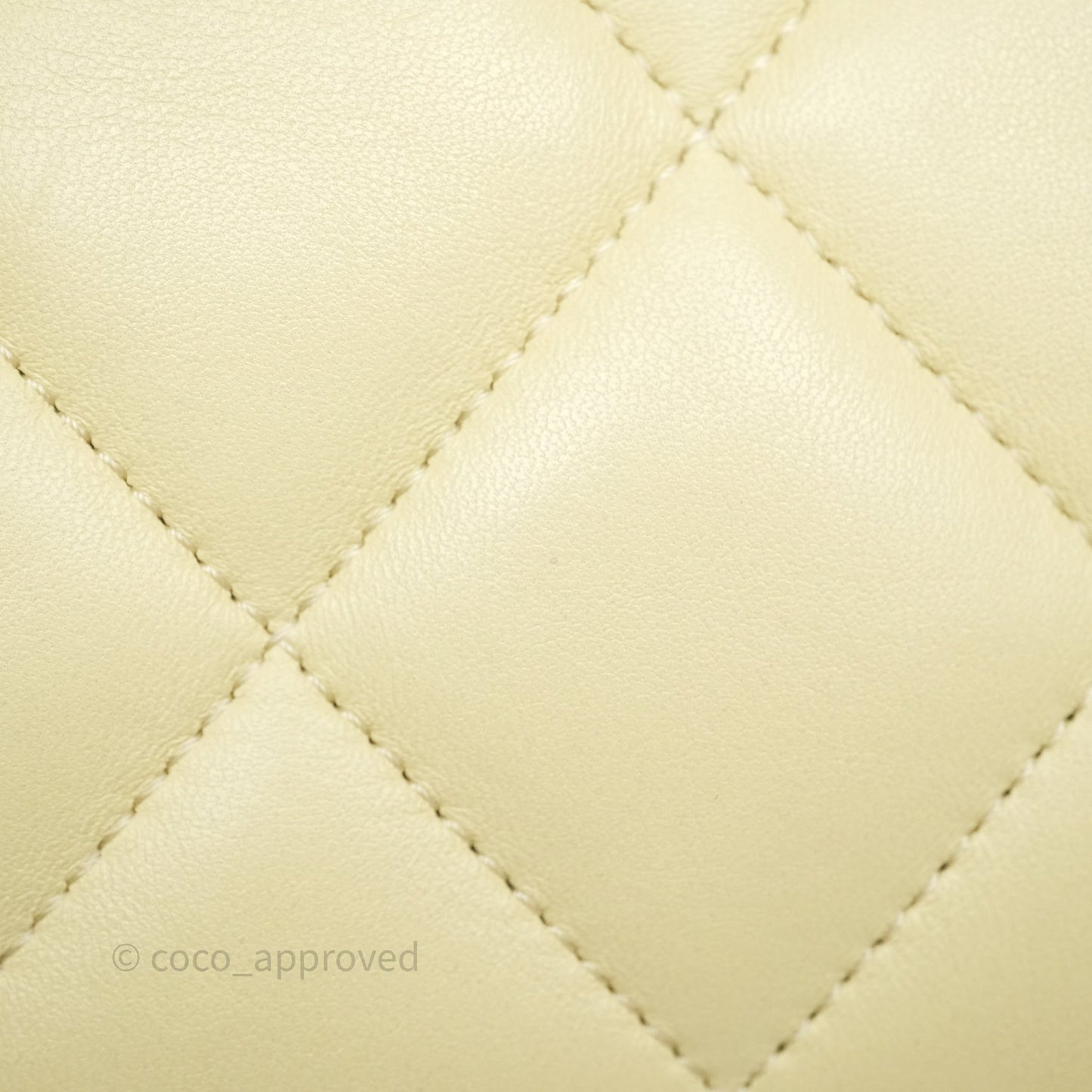 Chanel Large Hobo with Chain Light Yellow Lambskin Aged Gold Hardware 25S