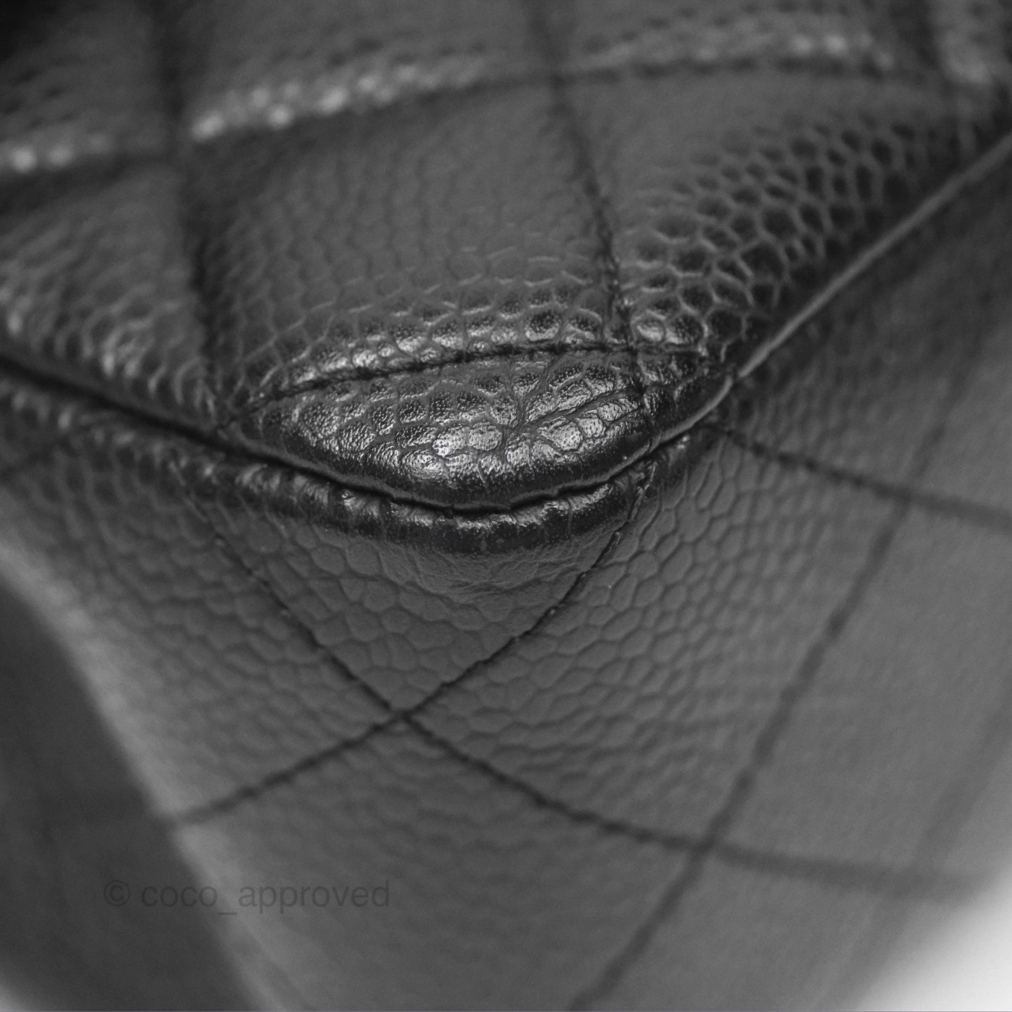 Chanel Classic M/L Medium Flap Quilted Black Caviar Silver Hardware