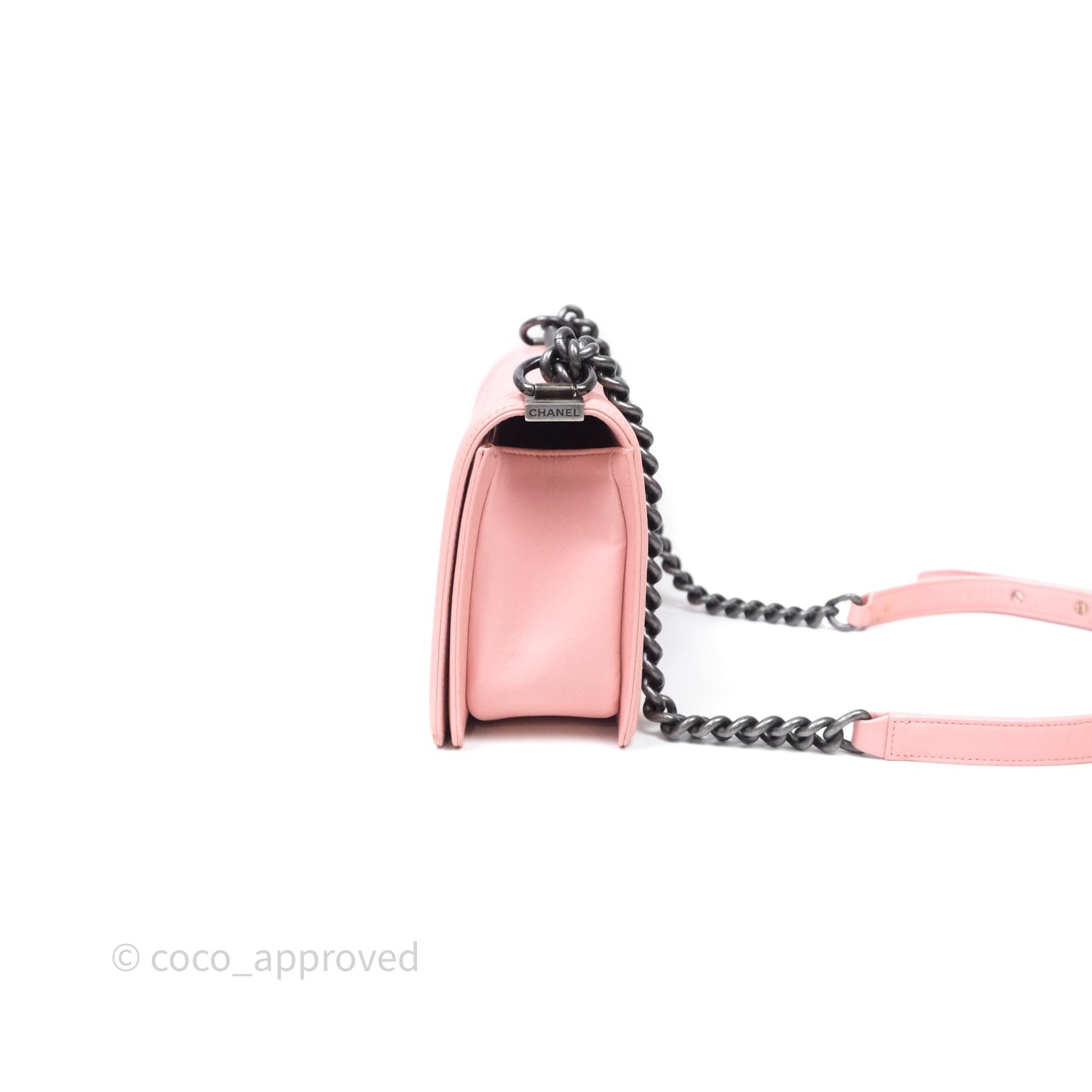 Chanel Quilted Medium Boy Pink Lambskin Ruthenium Hardware