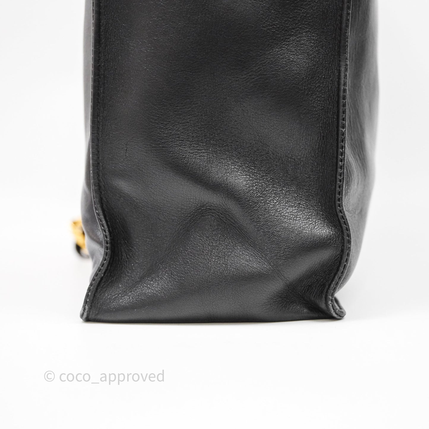 Chanel Vintage Shoulder Bag Black Calfskin Gold Hardware