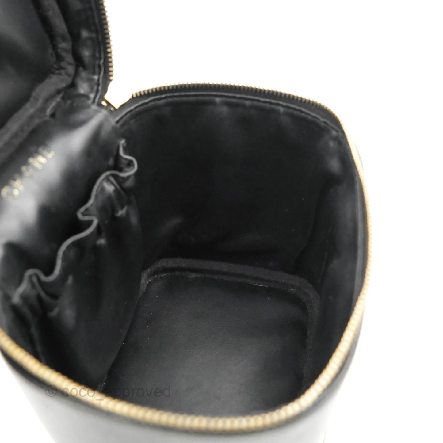 Chanel Vintage Vanity Case Black Caviar Gold Hardware