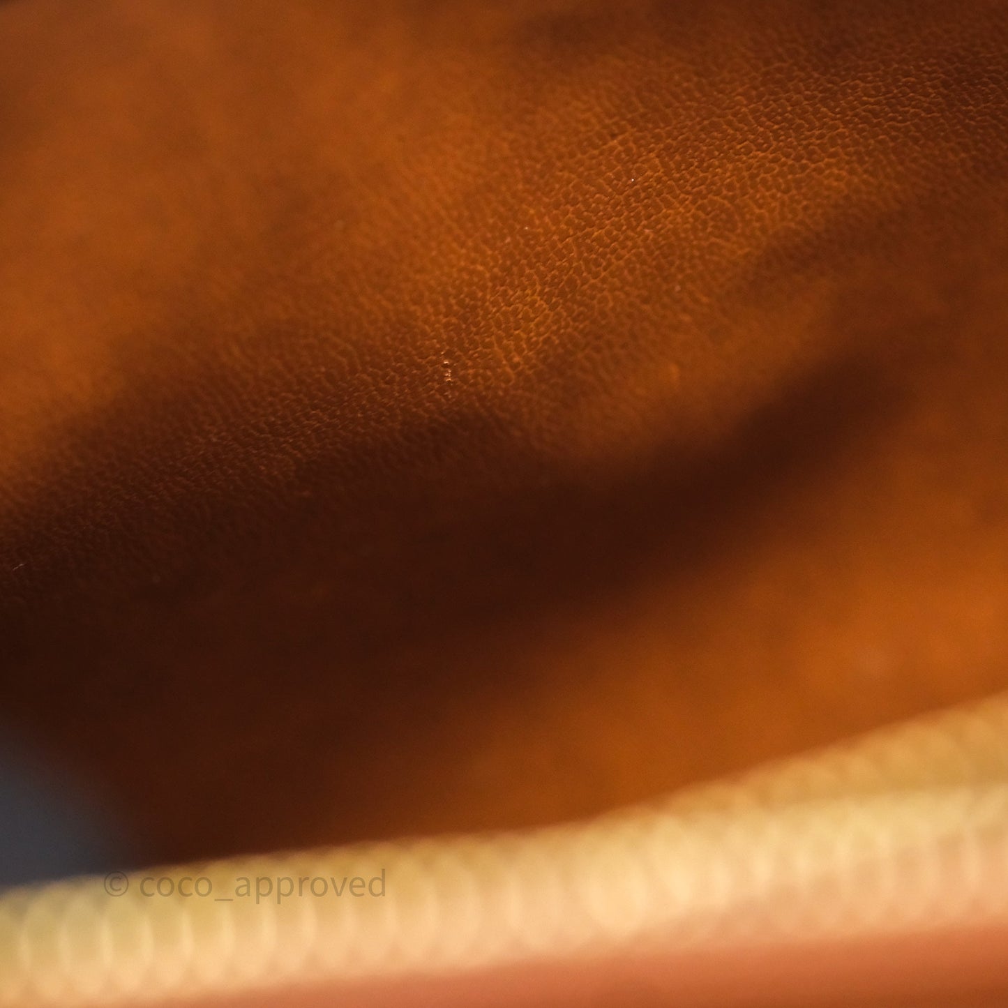 Chanel Vintage Tote Caramel Caviar 24K Gold Hardware