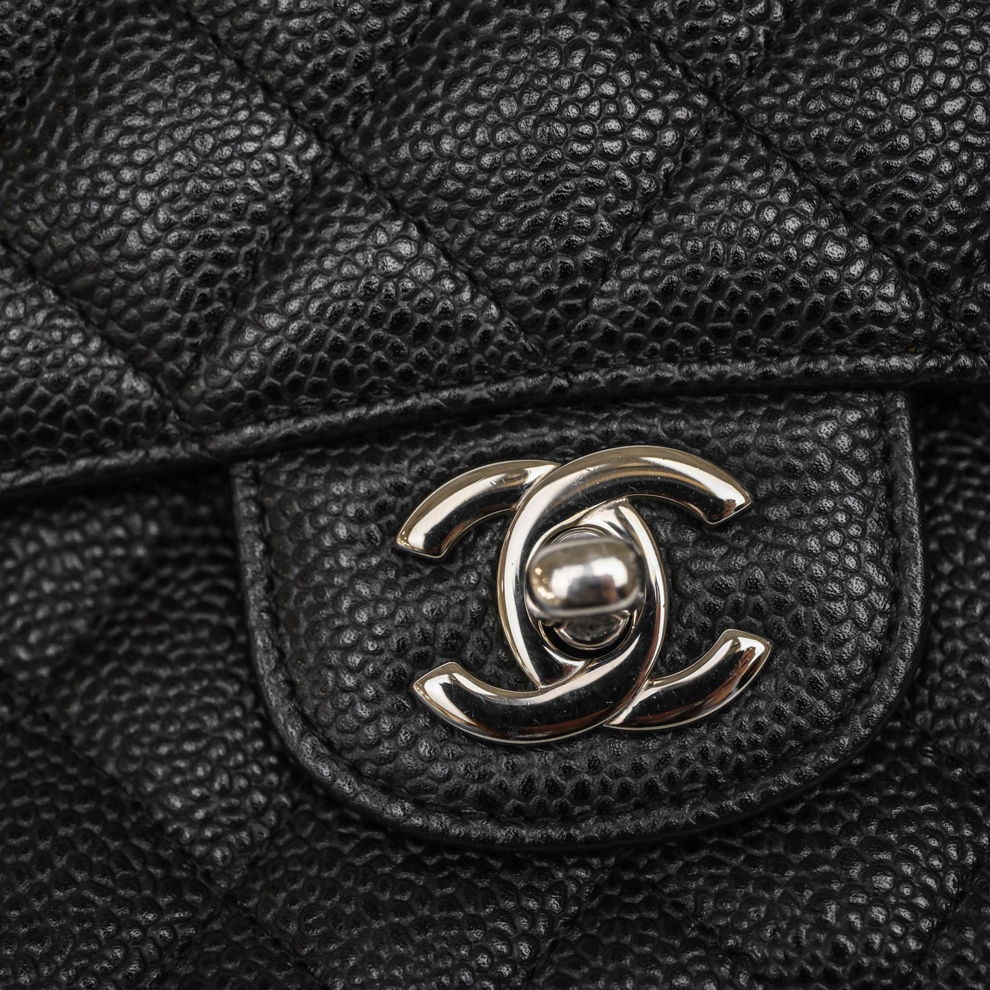 Chanel Classic M/L Medium Flap Quilted Black Caviar Silver Hardware