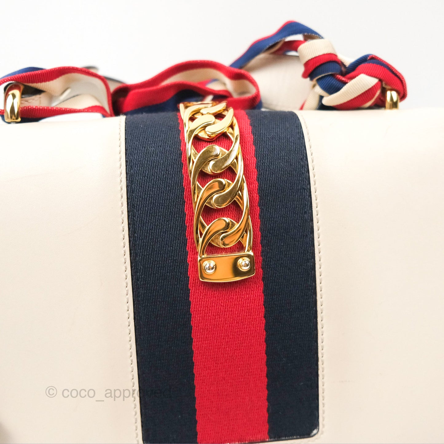 Gucci Calfskin Small Sylvie Shoulder Bag White