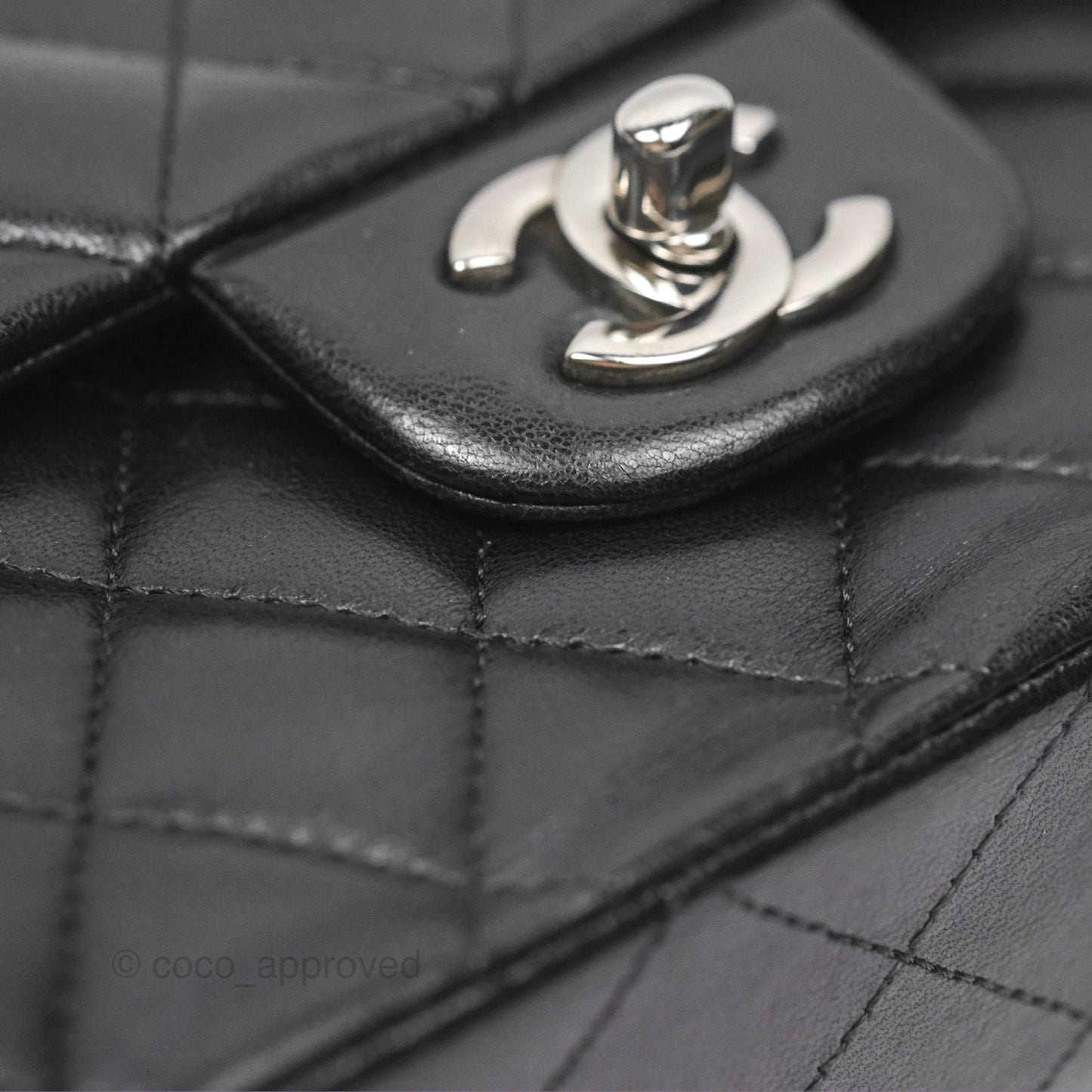 Chanel Classic M/L Medium Flap Quilted Black Lambskin Silver Hardware