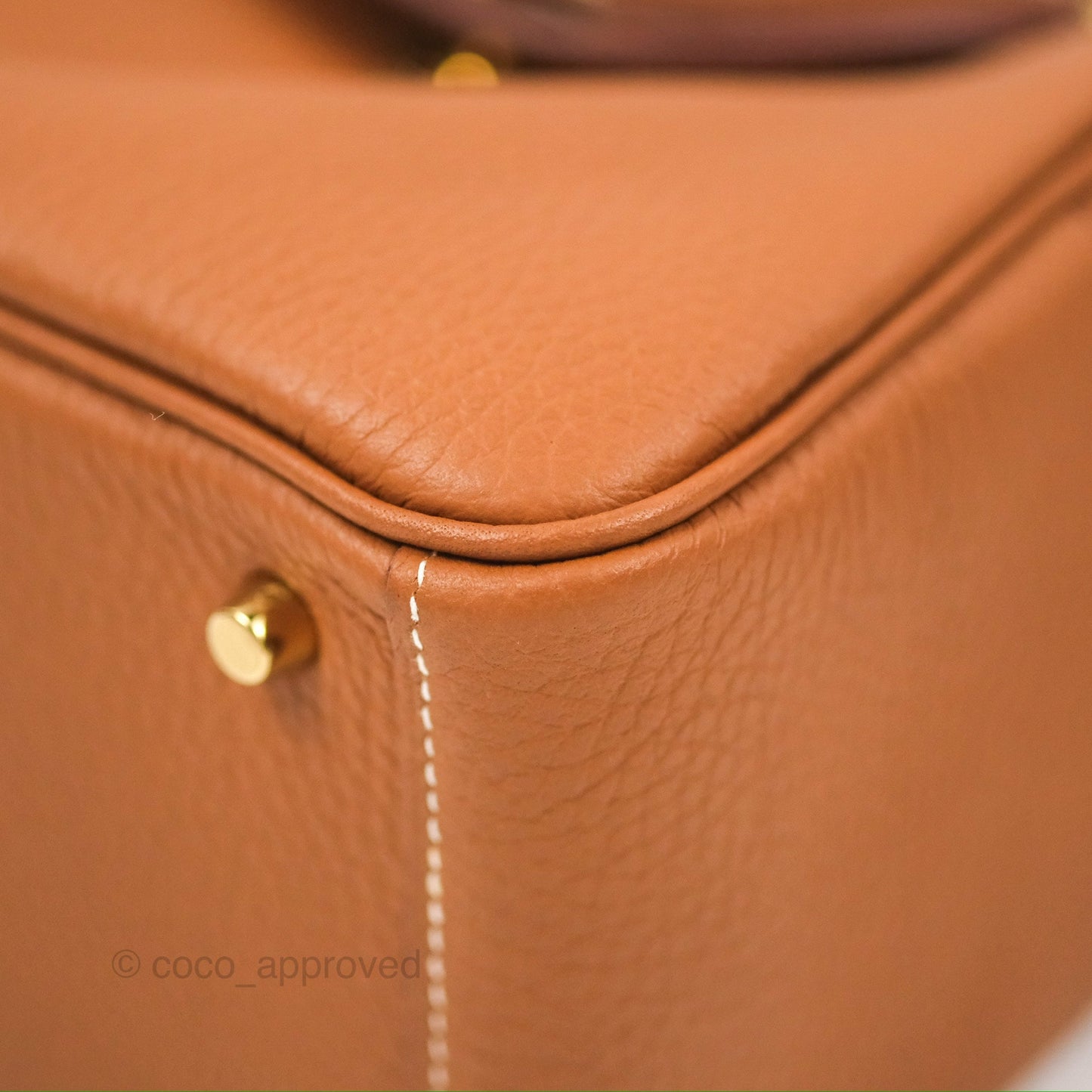 Hermès Mini Lindy 20 Gold Clemence Gold Hardware