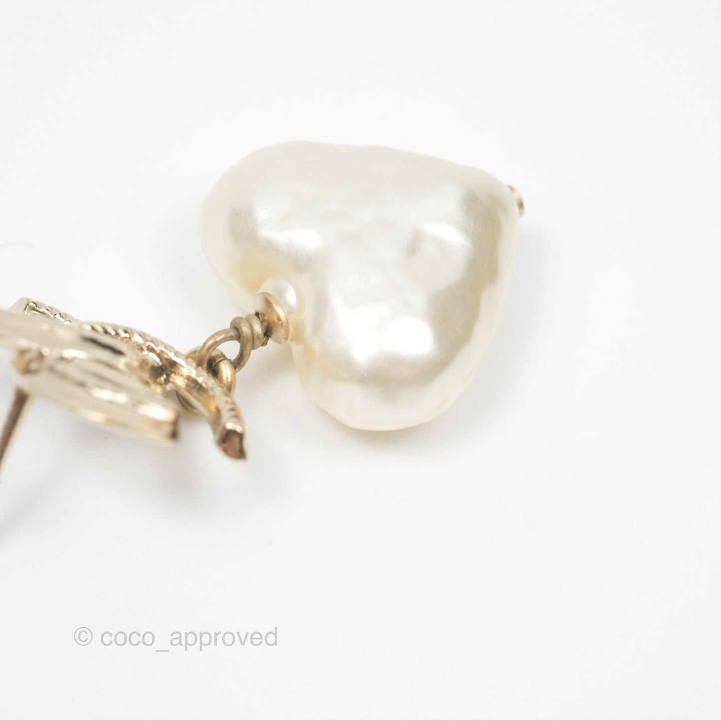 Chanel CC Pearl Heart Drop Earrings Gold Tone 22C