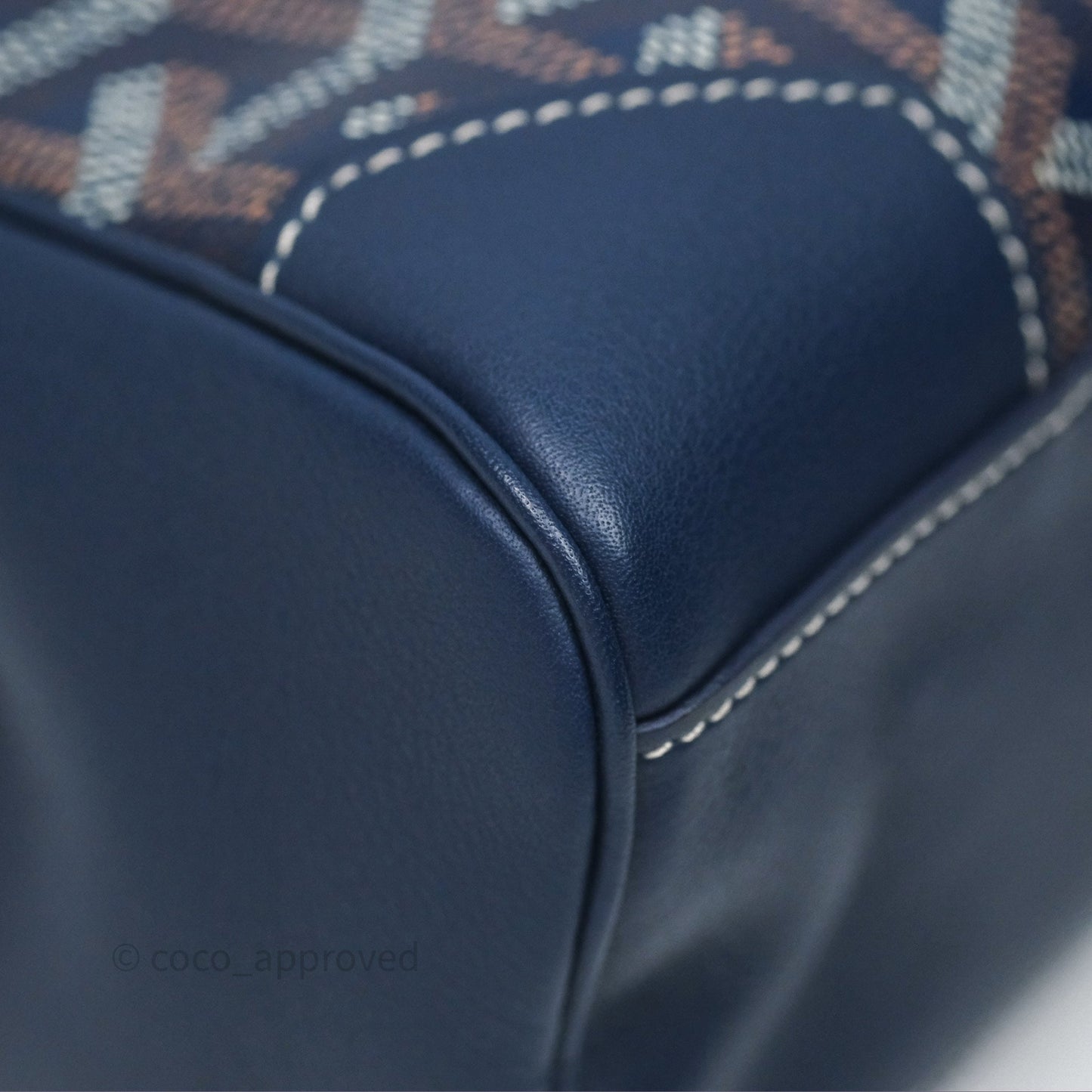 Goyard Saïgon Mini Bag Navy Goyardine Canvas/ Chevroches Calfskin