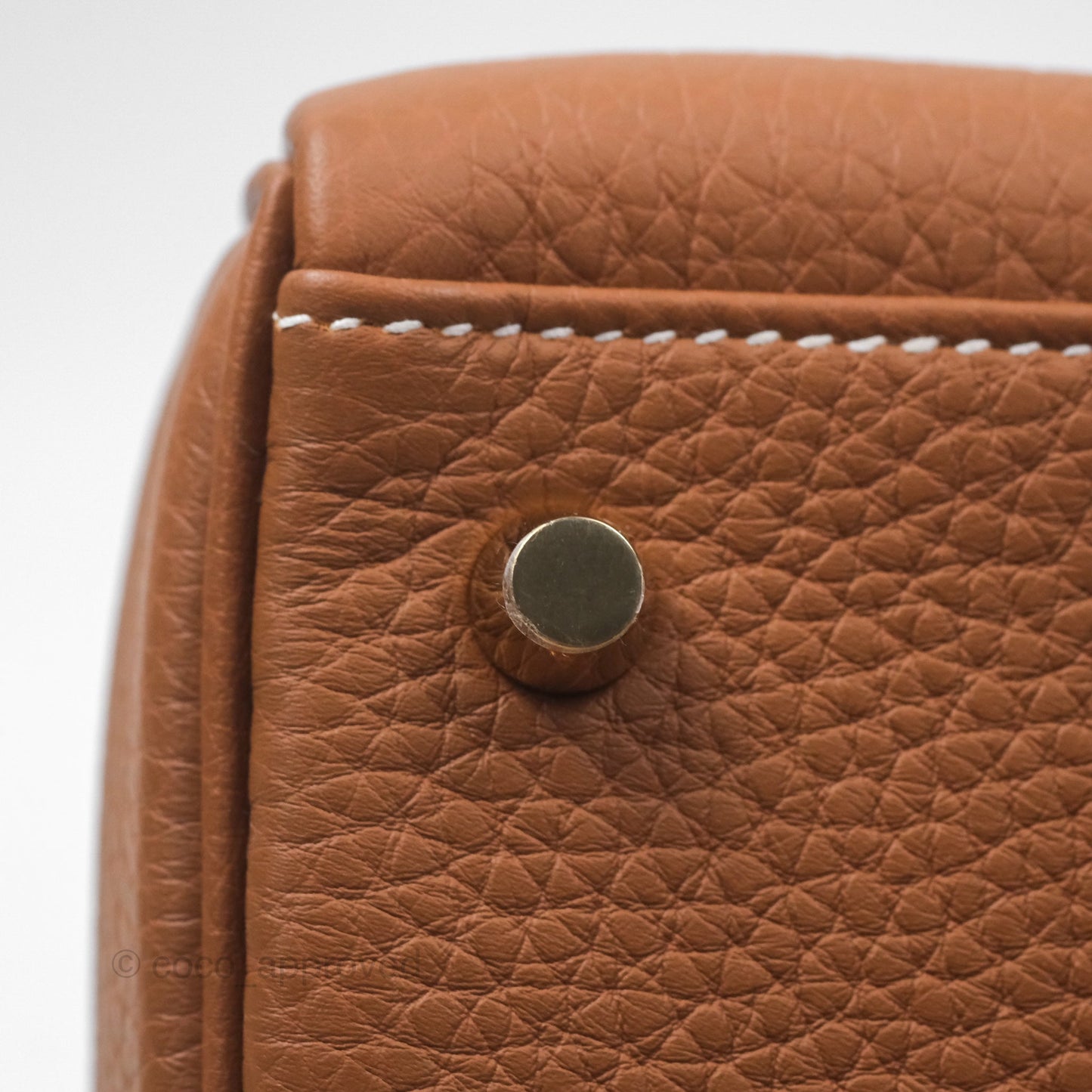 Hermès Kelly 28 Retourne Gold 37 Togo Gold Hardware