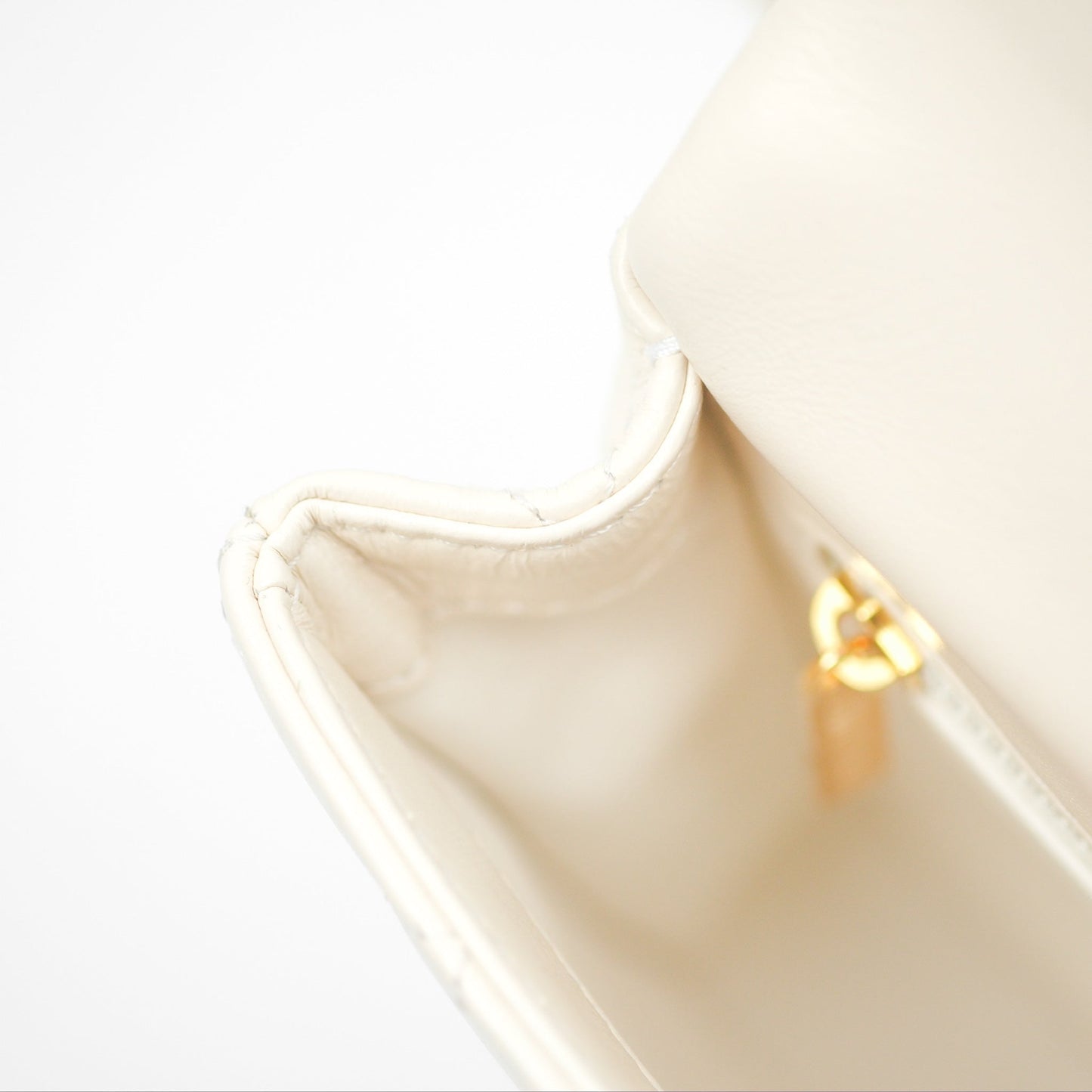 Chanel Top Handle White Lambskin Gold Hardware