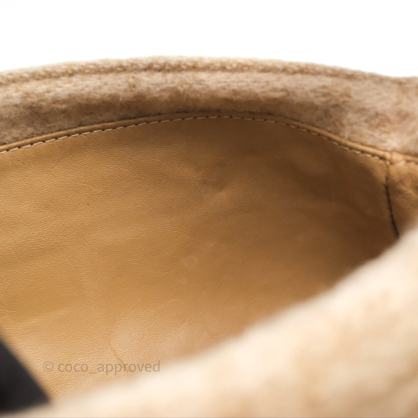 Fendi Vintage Baguette Shoulder Bag Wool Beige