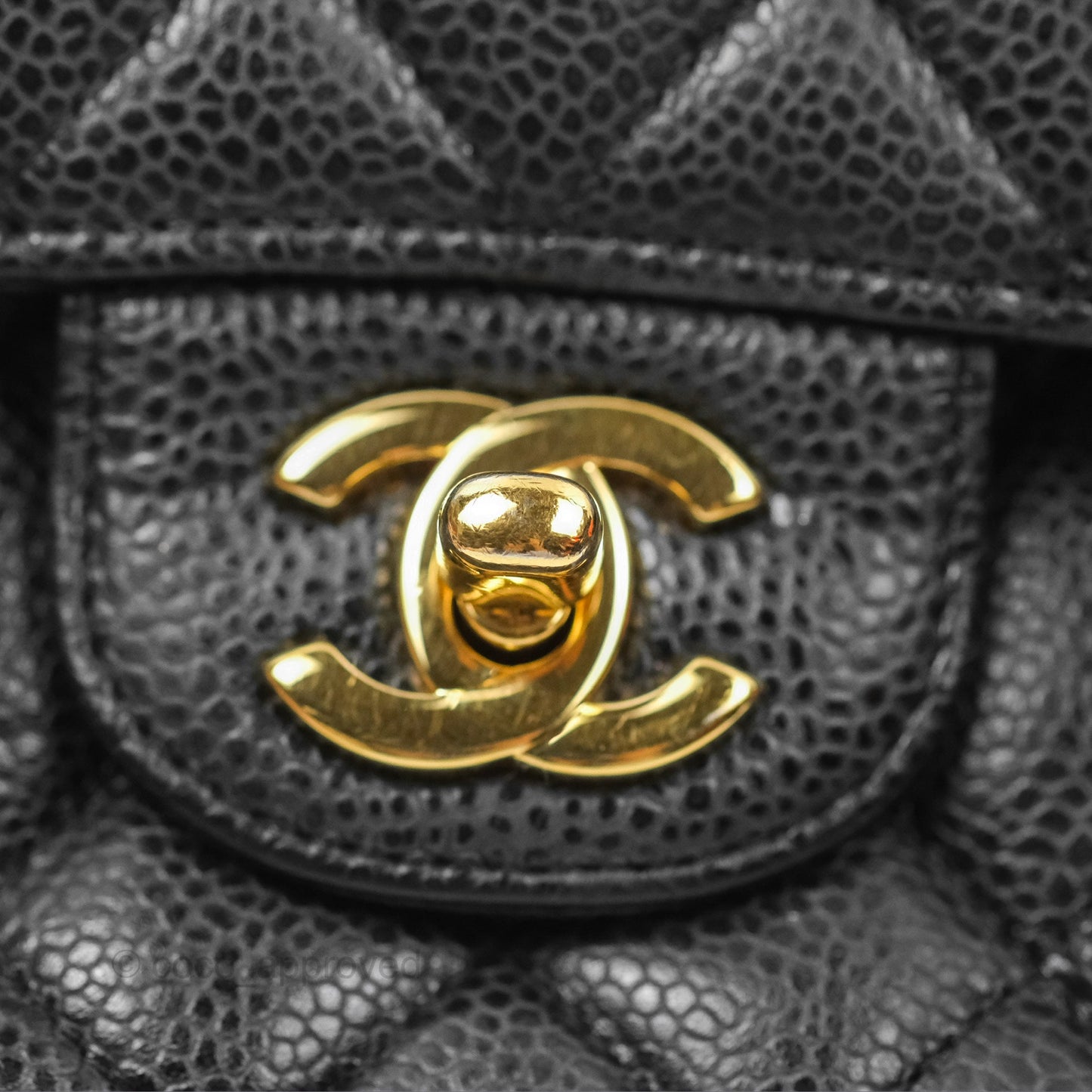 Chanel Classic M/L Medium Flap Quilted Black Caviar Gold Hardware