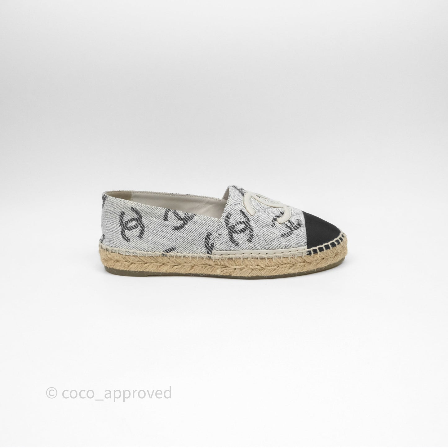 Chanel CC Espadrilles in Grey Cotton Jacquard Black Grosgrain 22S Size 38