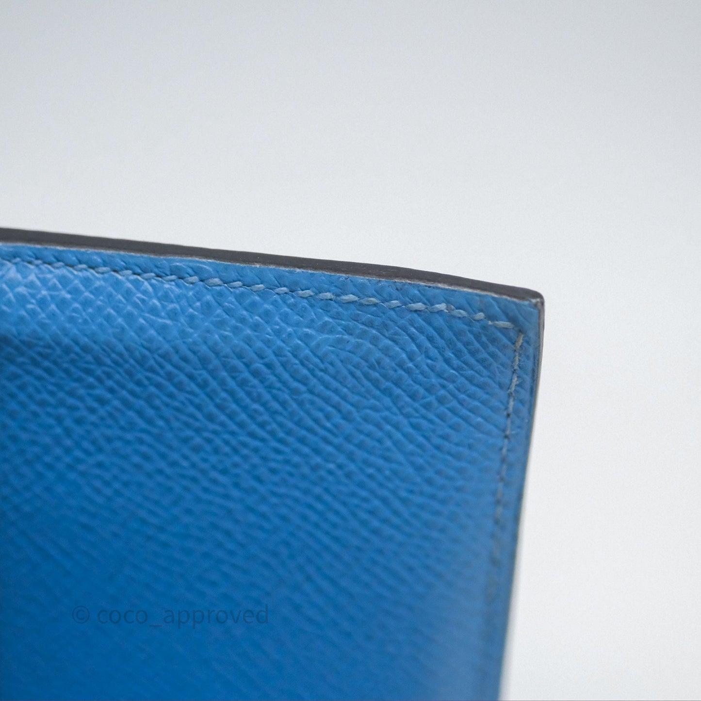 Hermès Kelly Depliant Wallet Blue Epsom Gold Hardware