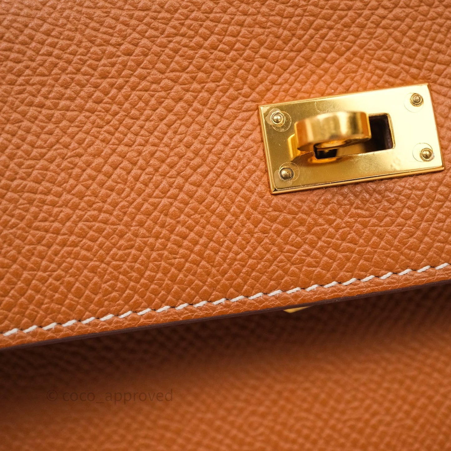 Hermès Kelly To Go Wallet Gold 37 Epsom Gold Hardware