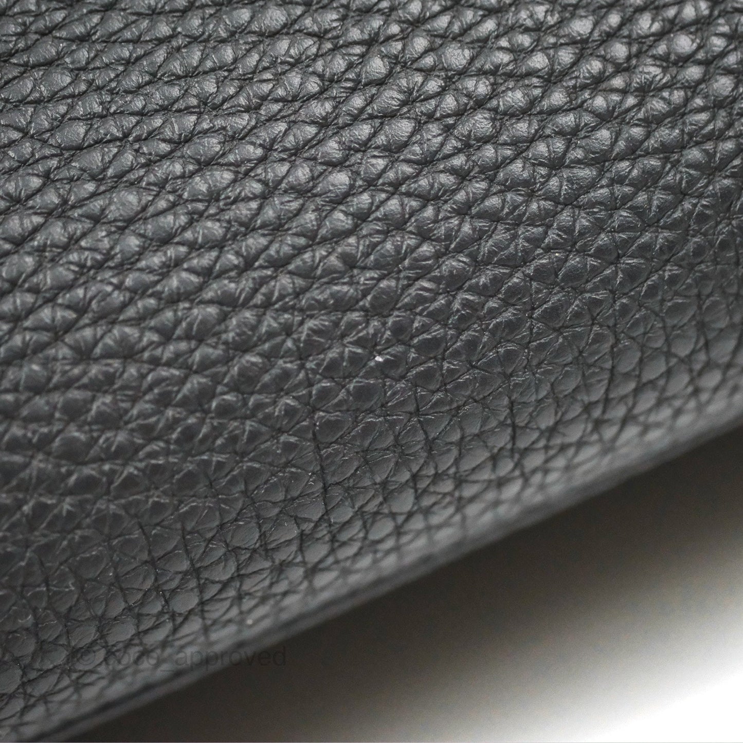 Hermès Retourne Kelly 28 Black Togo Gold Hardware