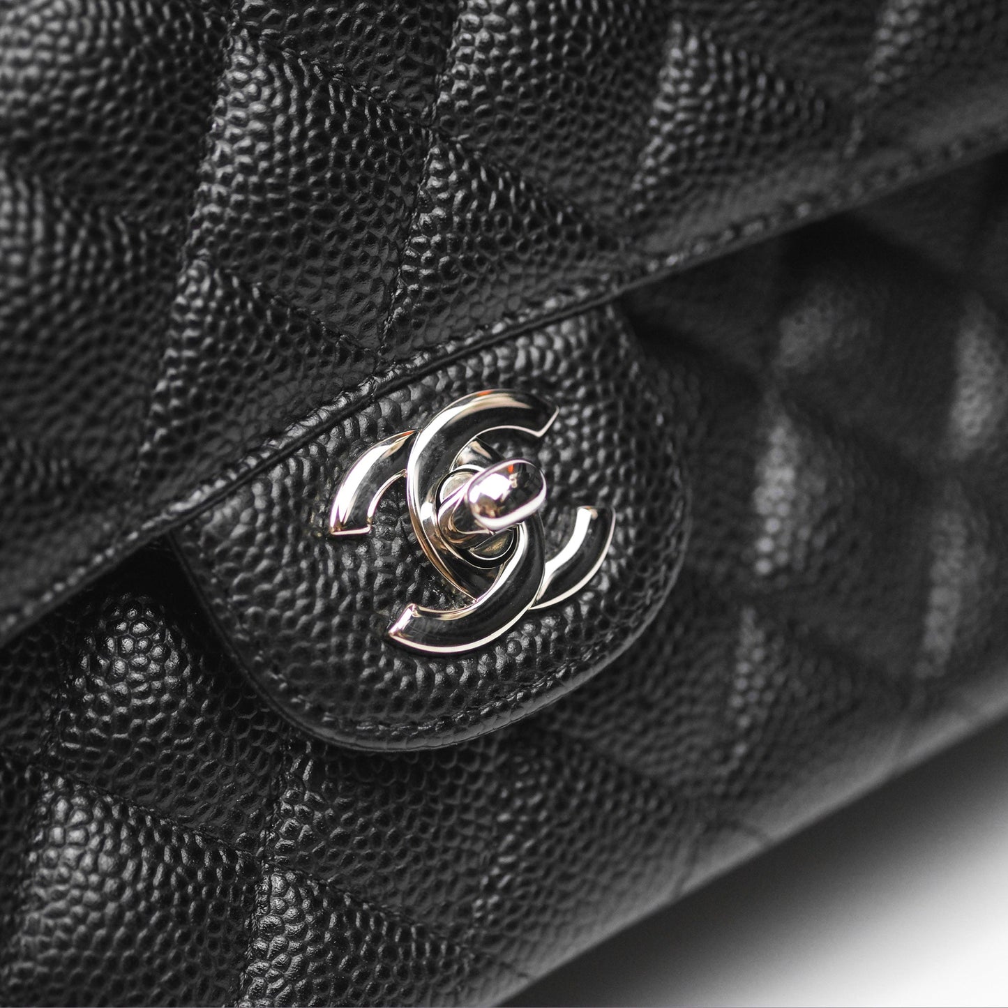 Chanel Classic M/L Medium Flap Quilted Black Caviar Silver Hardware