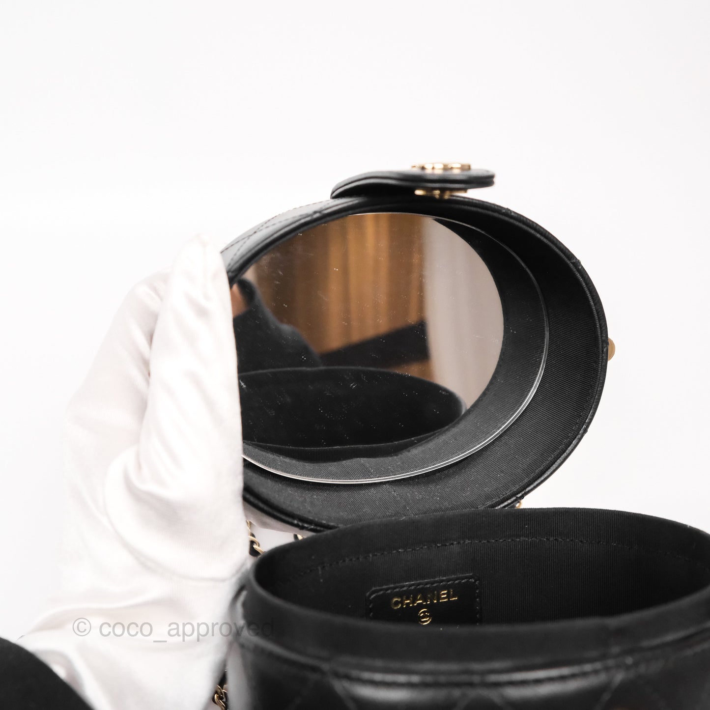 Chanel Quilted Round Vanity Clutch With Chain Black Lambskin Gold Hardware