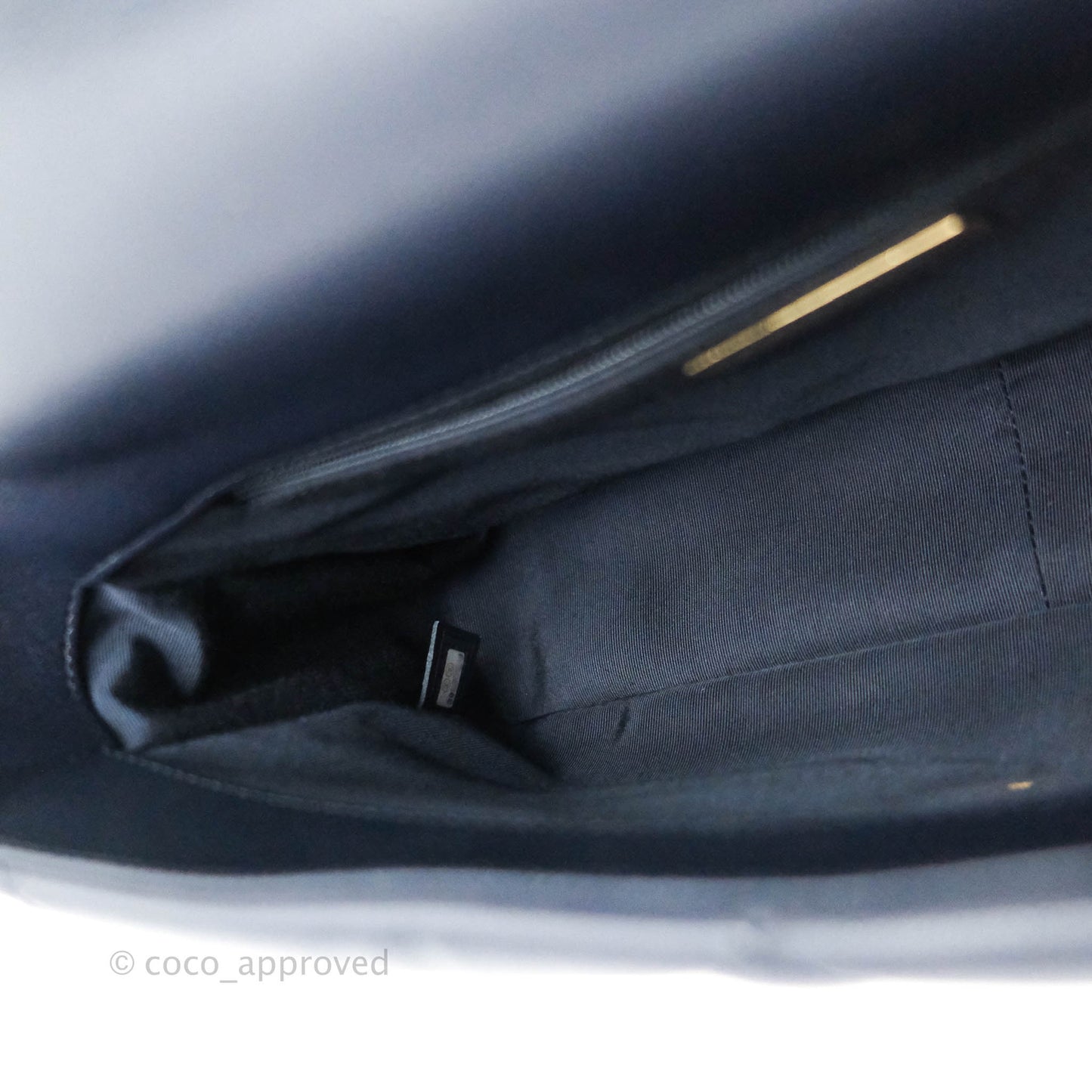 Chanel 19 Medium Navy Mixed Hardware