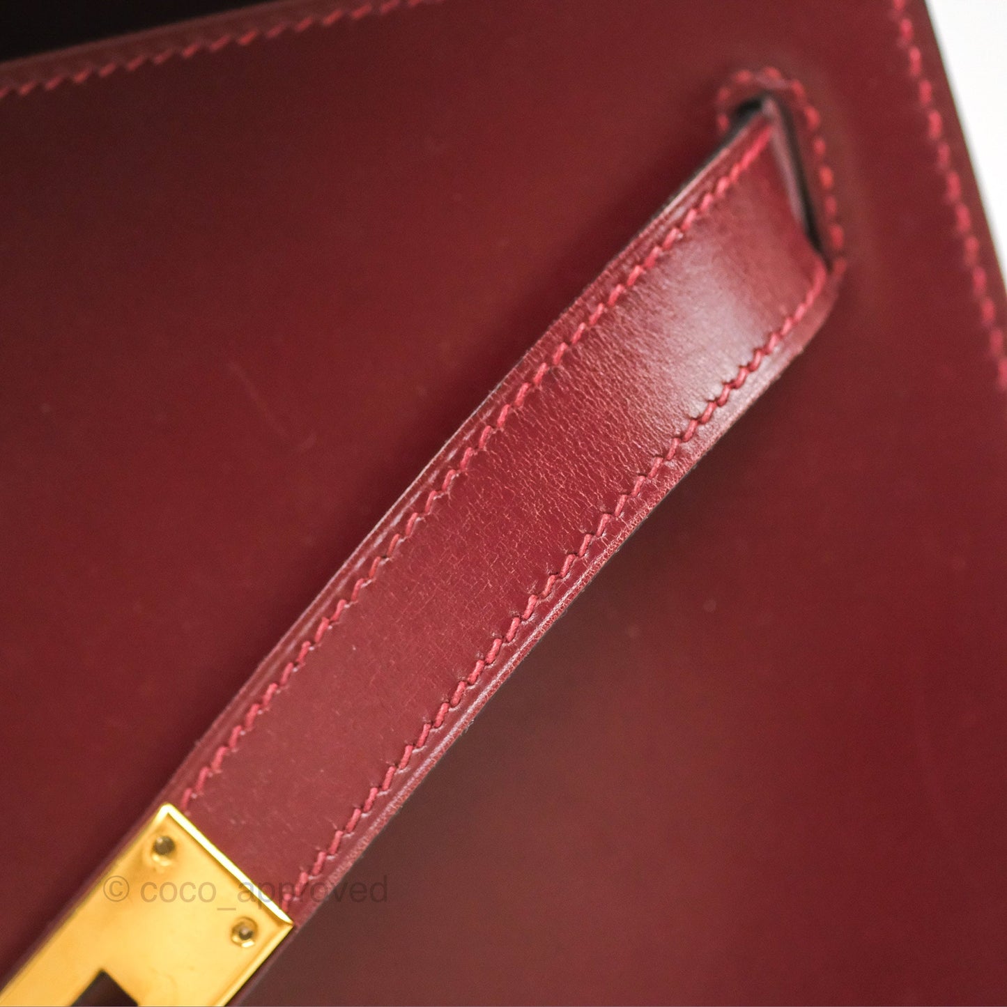 Hermès Kelly Sellier 28 Box Rouge Gold Hardware