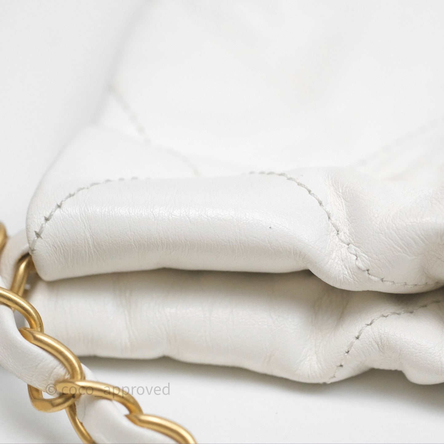 Chanel 22 Small White Shiny Calfskin Aged Gold Hardware