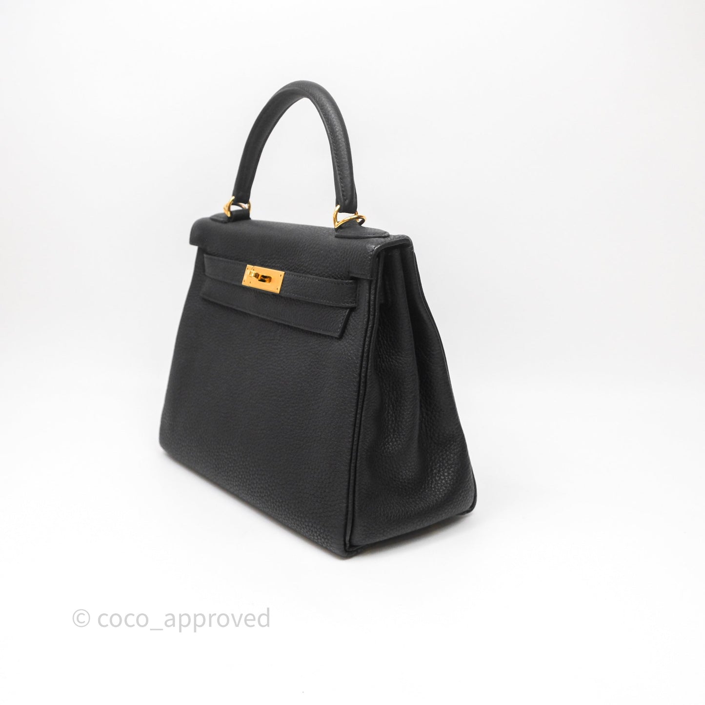 Hermès Kelly 28 Noir 89 Togo Gold Hardware
